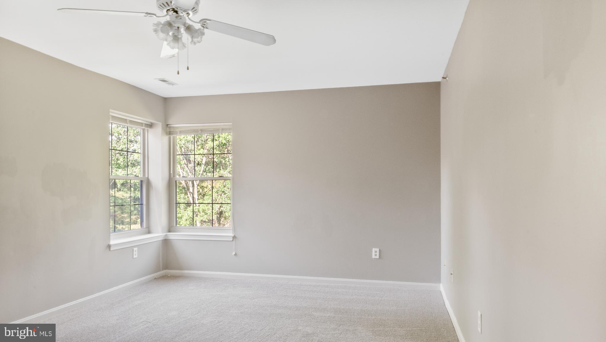 LOVETON FARMS - Residential