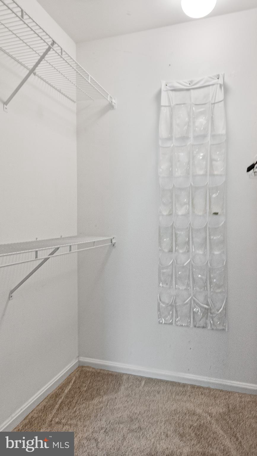 LOVETON FARMS - Residential