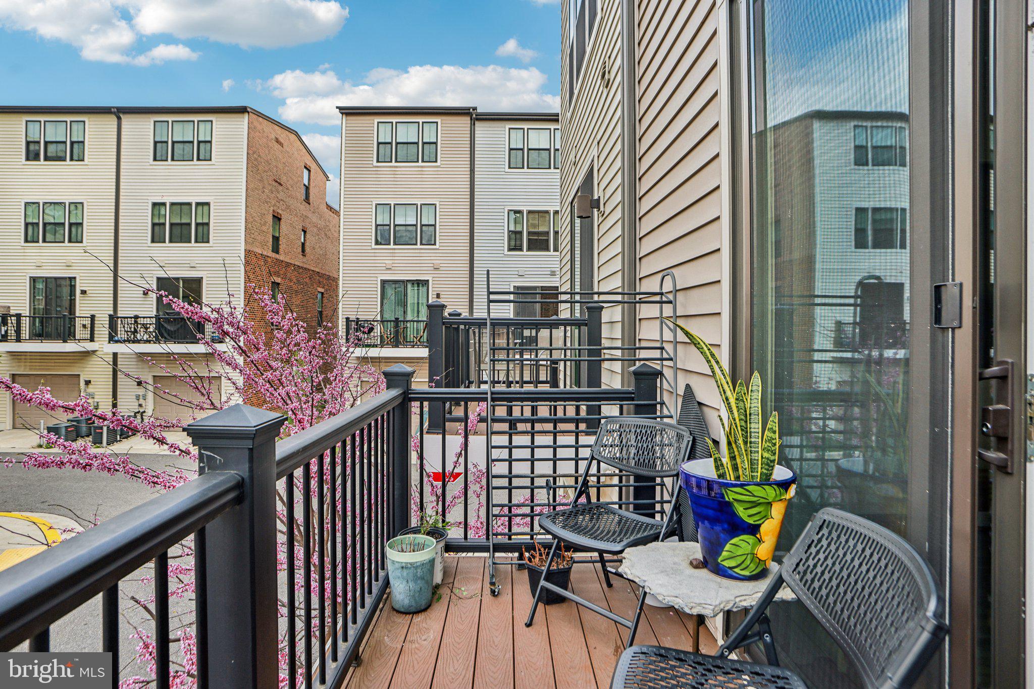 EDITORS PARK - Residential