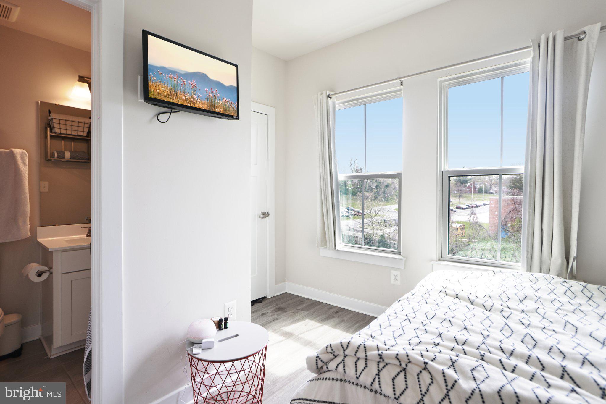 EDITORS PARK - Residential