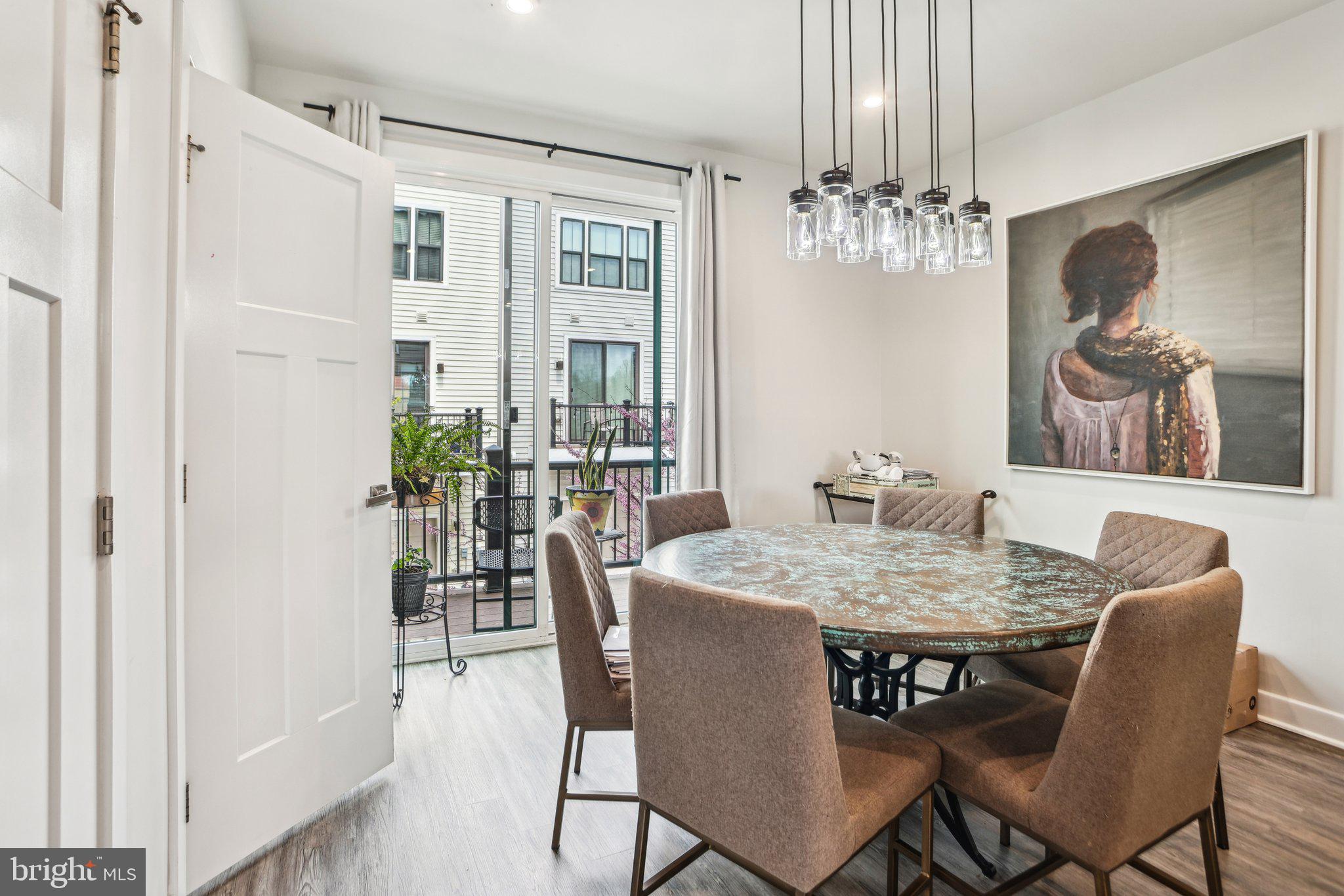 EDITORS PARK - Residential