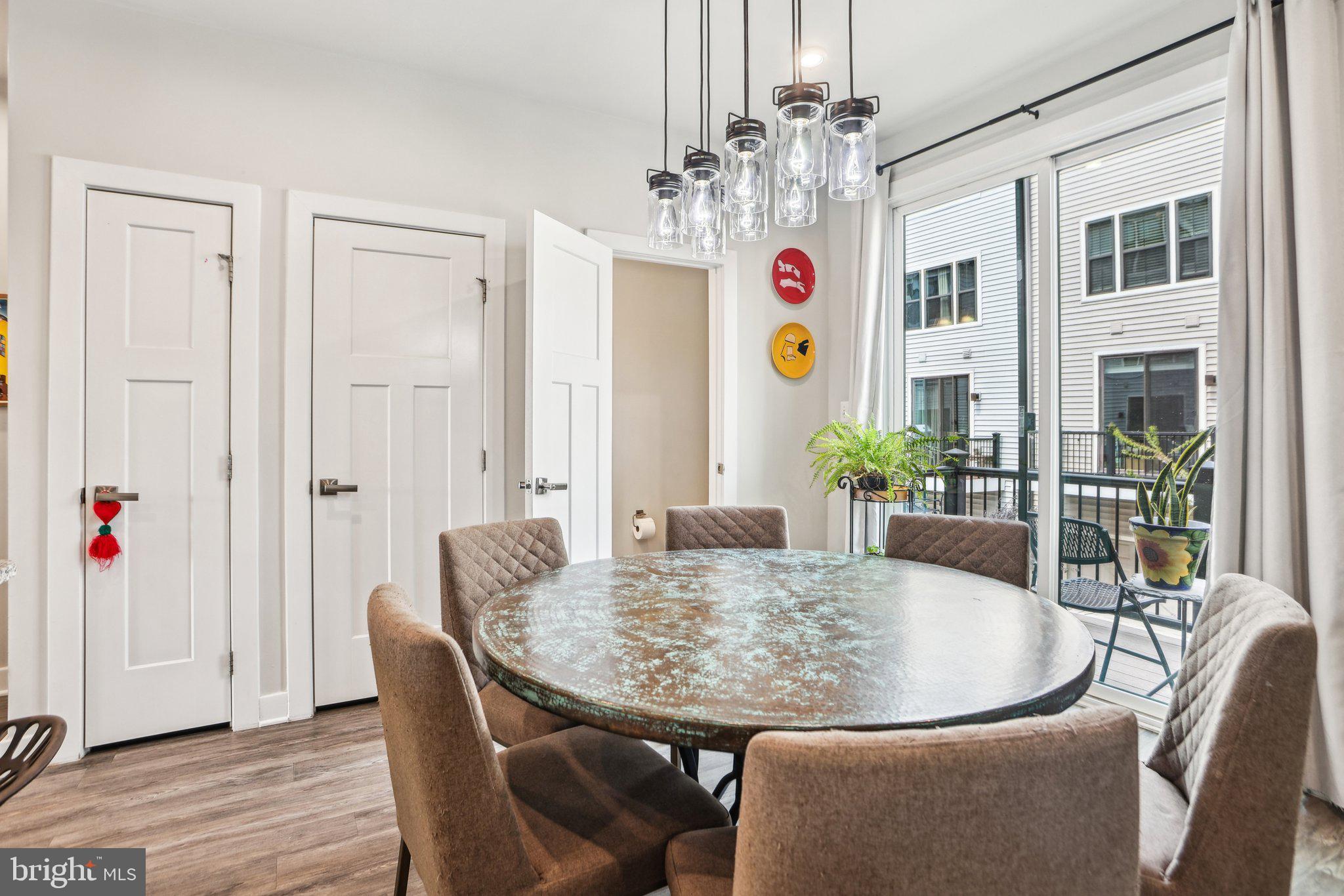 EDITORS PARK - Residential