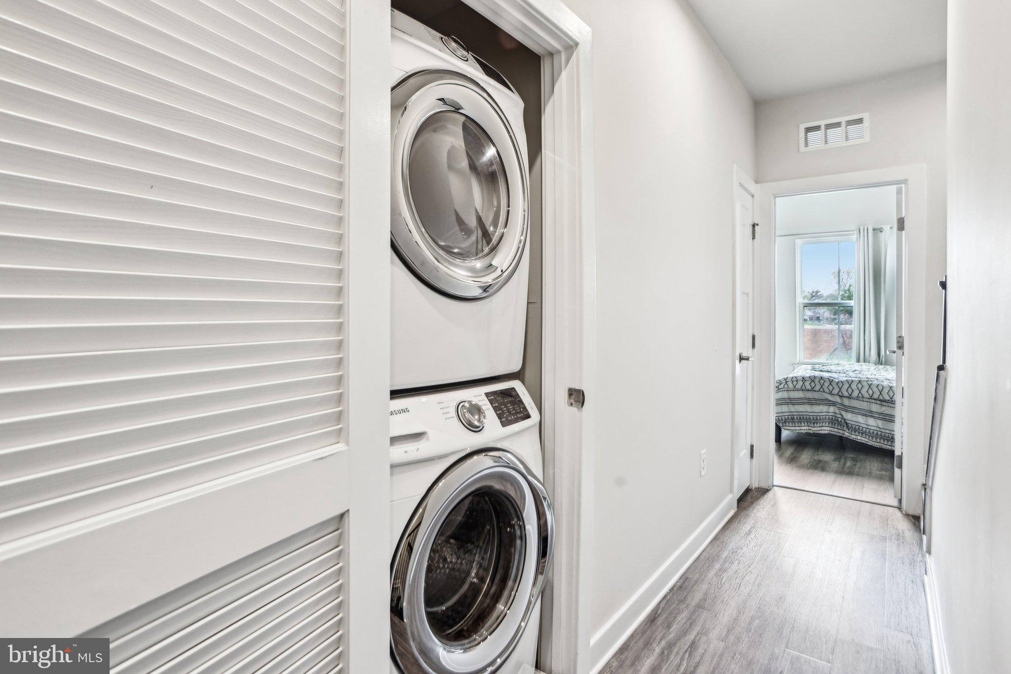 EDITORS PARK - Residential