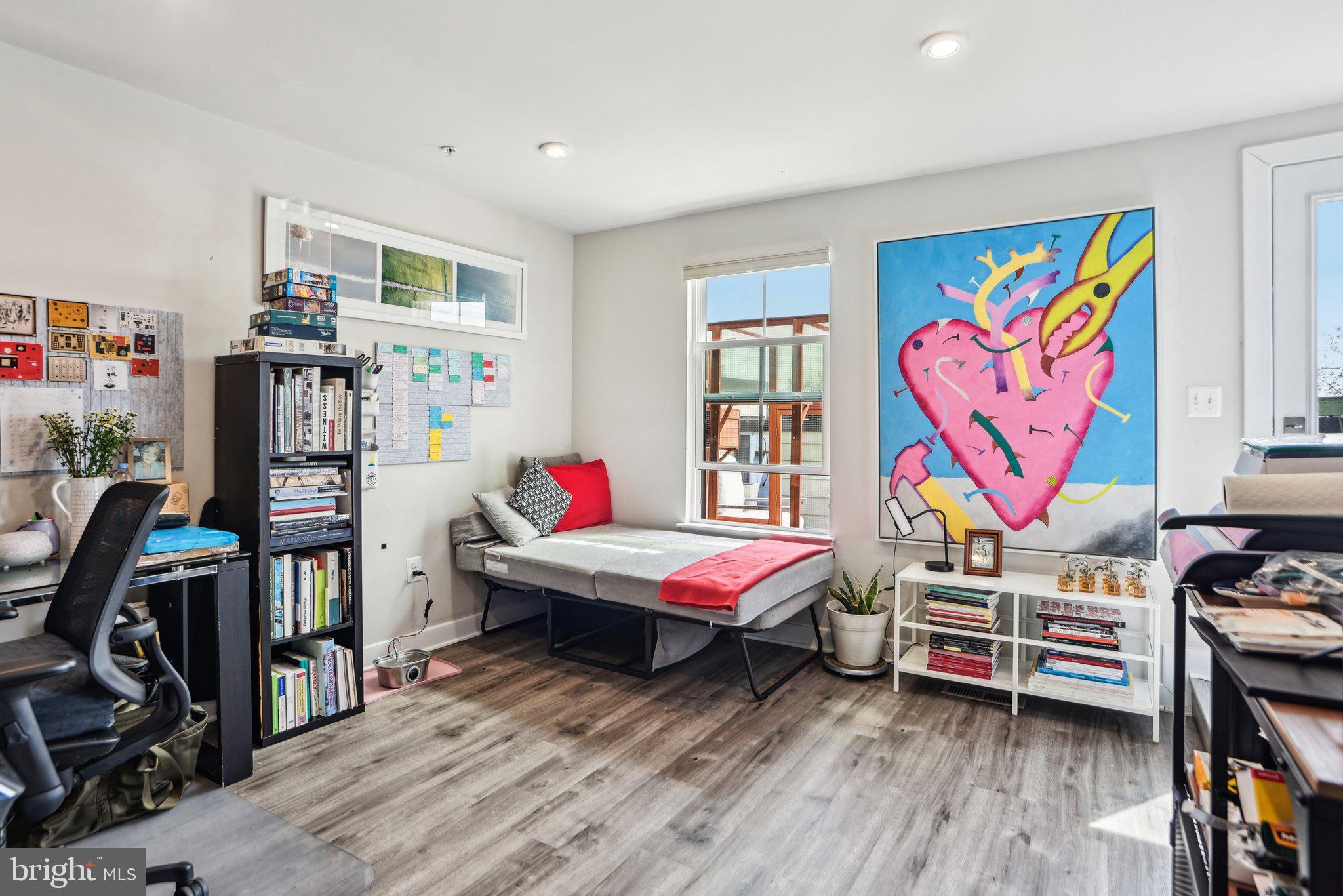 EDITORS PARK - Residential