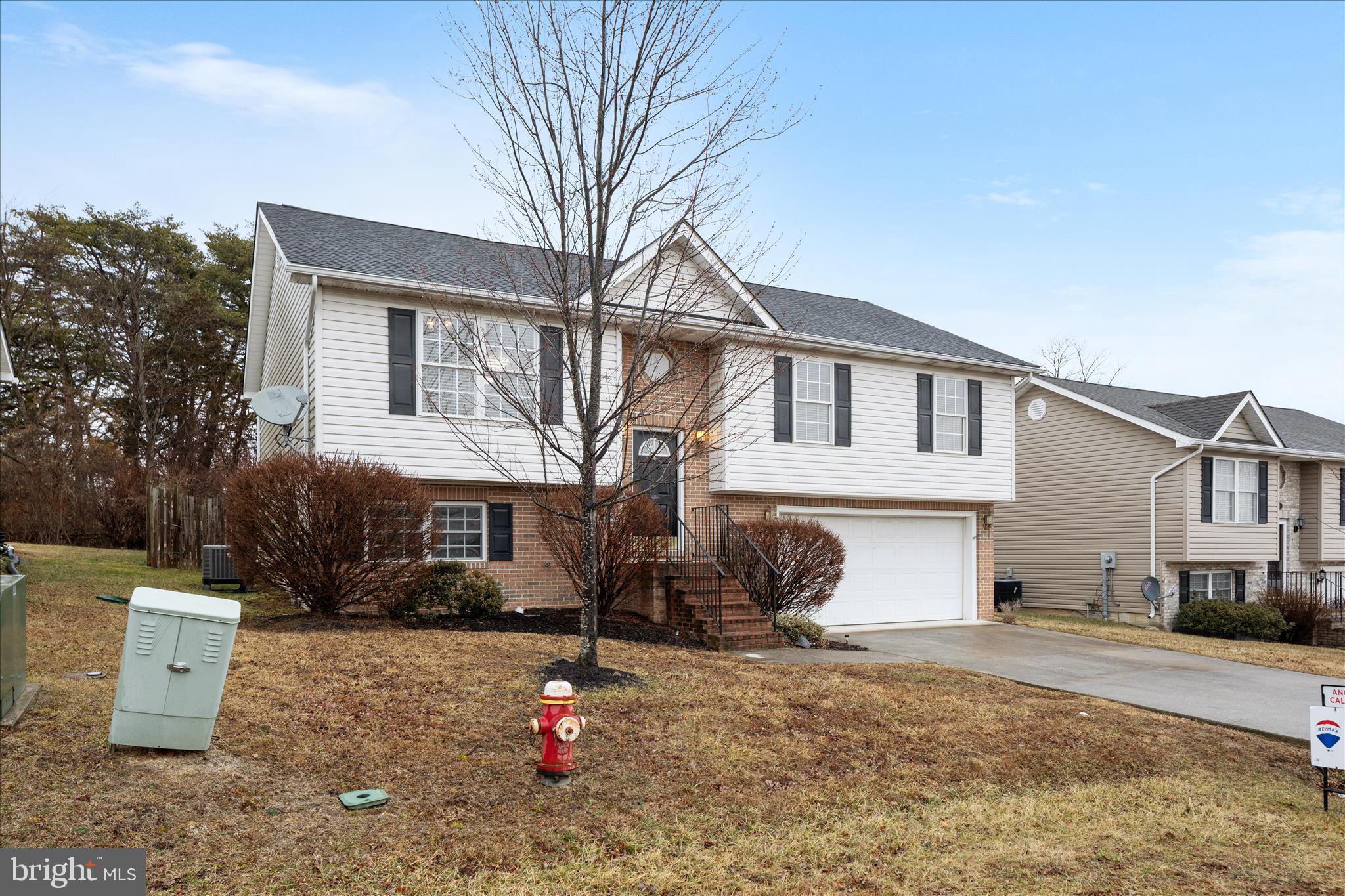 INWOOD MEADOWS - Residential