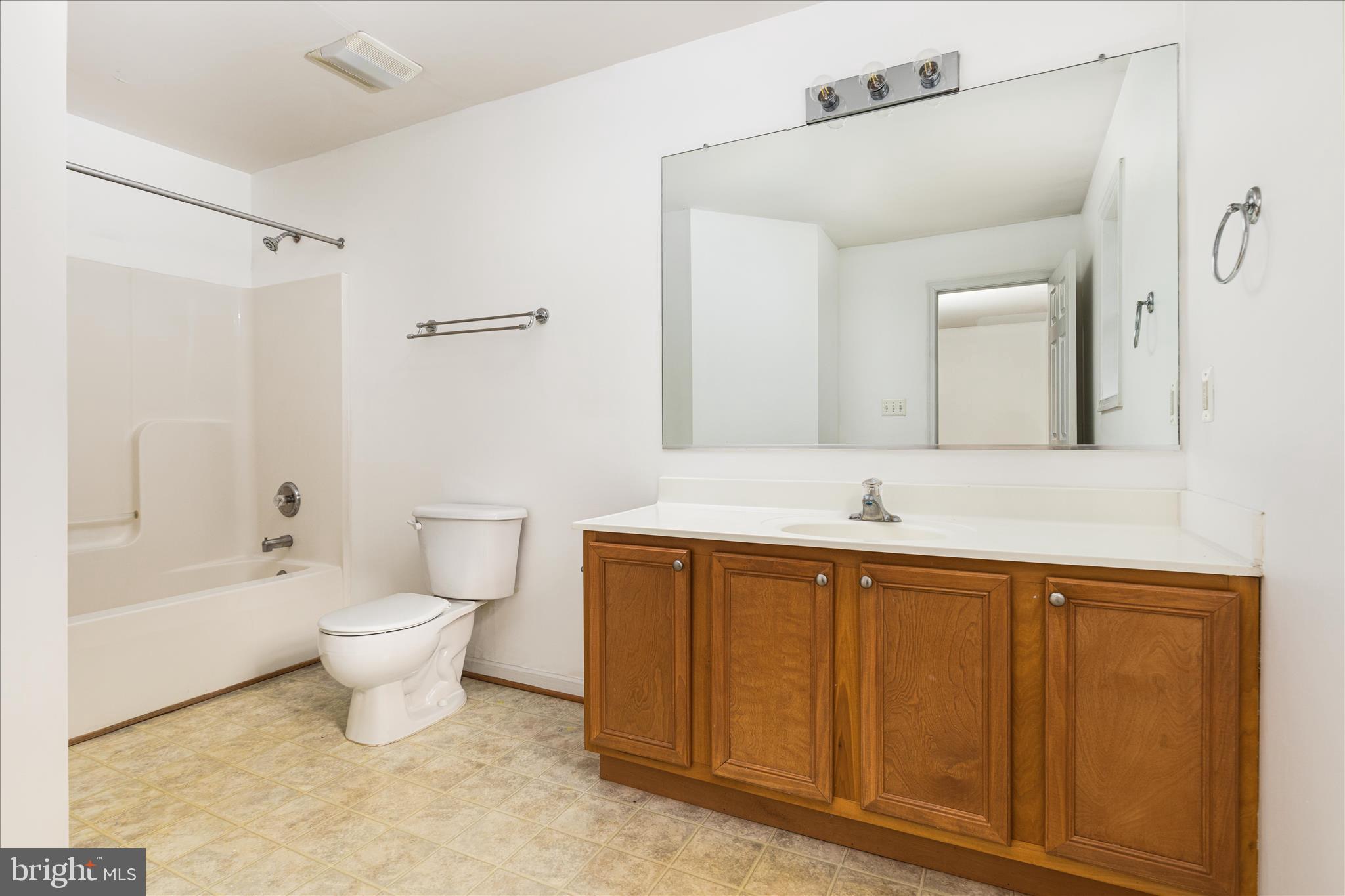 INWOOD MEADOWS - Residential