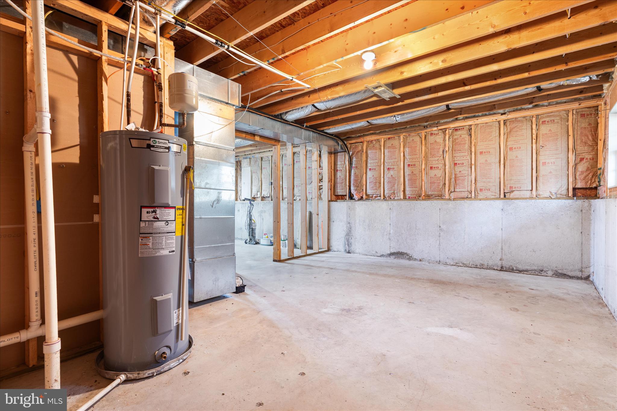 INWOOD MEADOWS - Residential