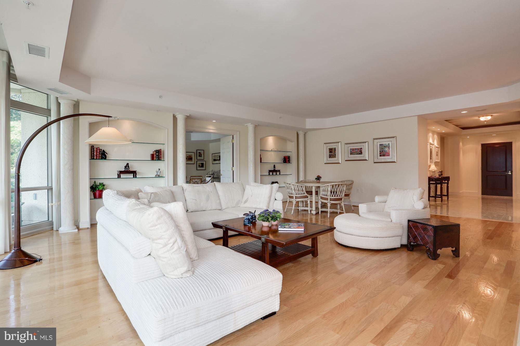 SOMERSET HOUSE CONDOS - Residential