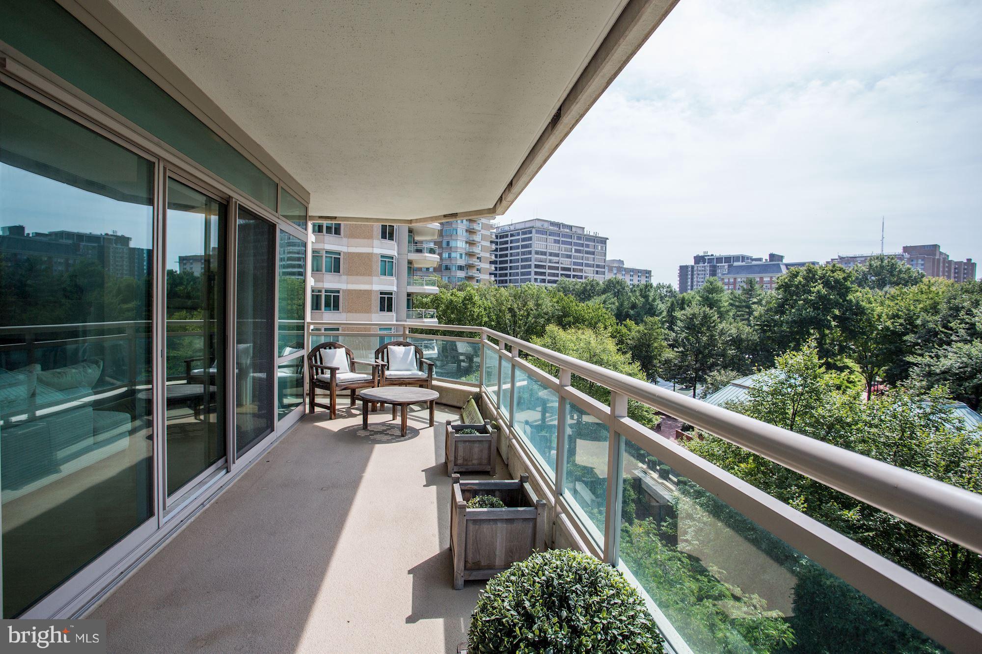 SOMERSET HOUSE CONDOS - Residential