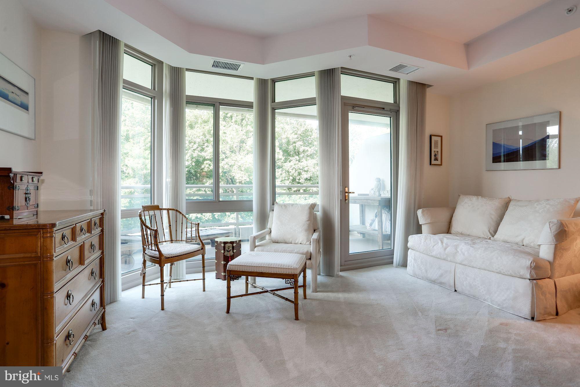 SOMERSET HOUSE CONDOS - Residential