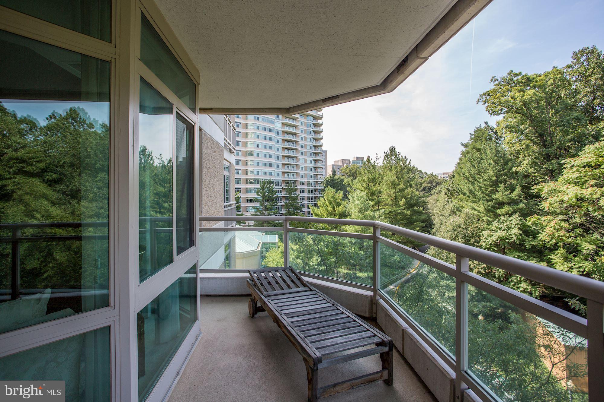 SOMERSET HOUSE CONDOS - Residential