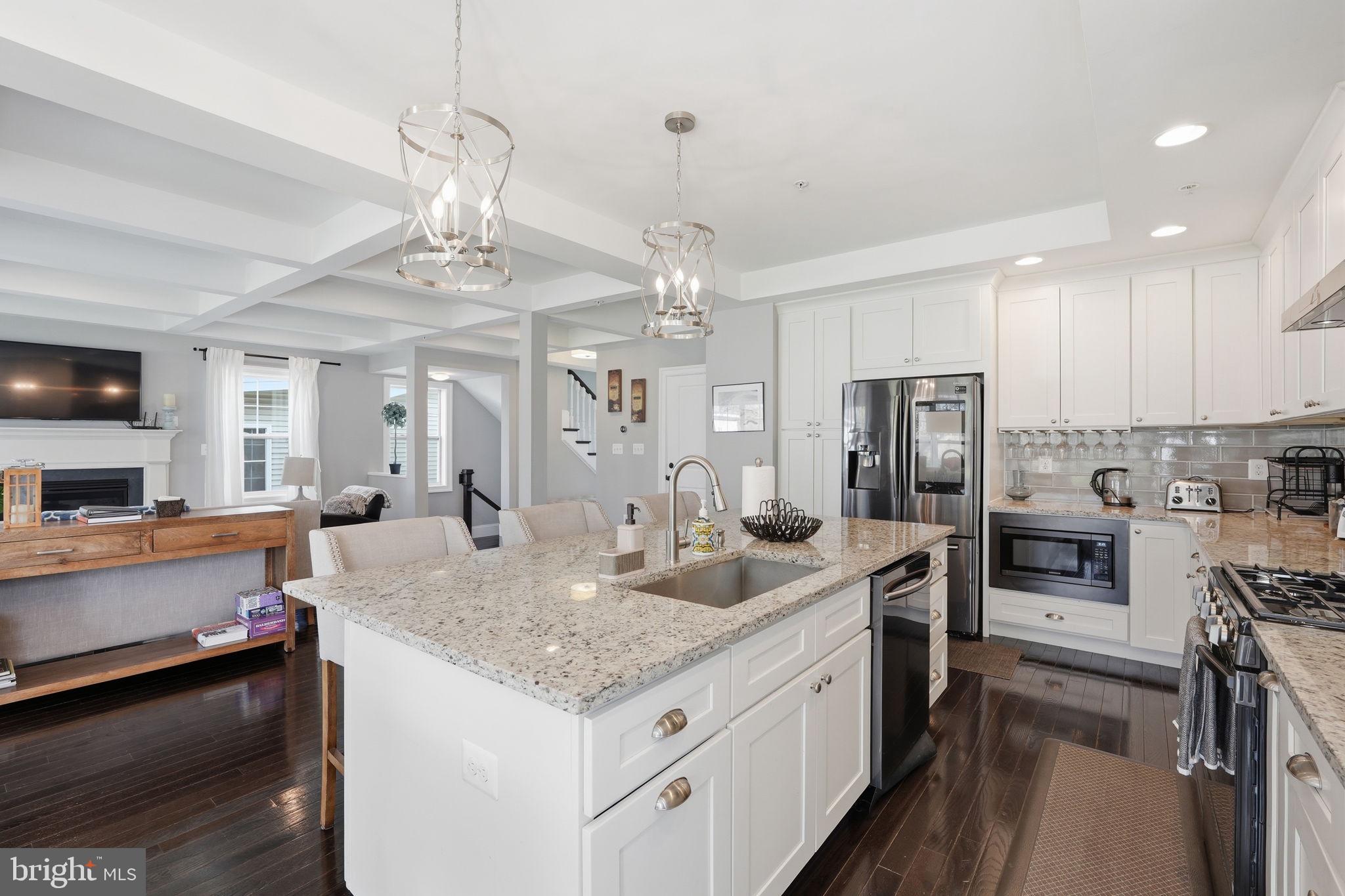 LINCOLN PARK - Residential