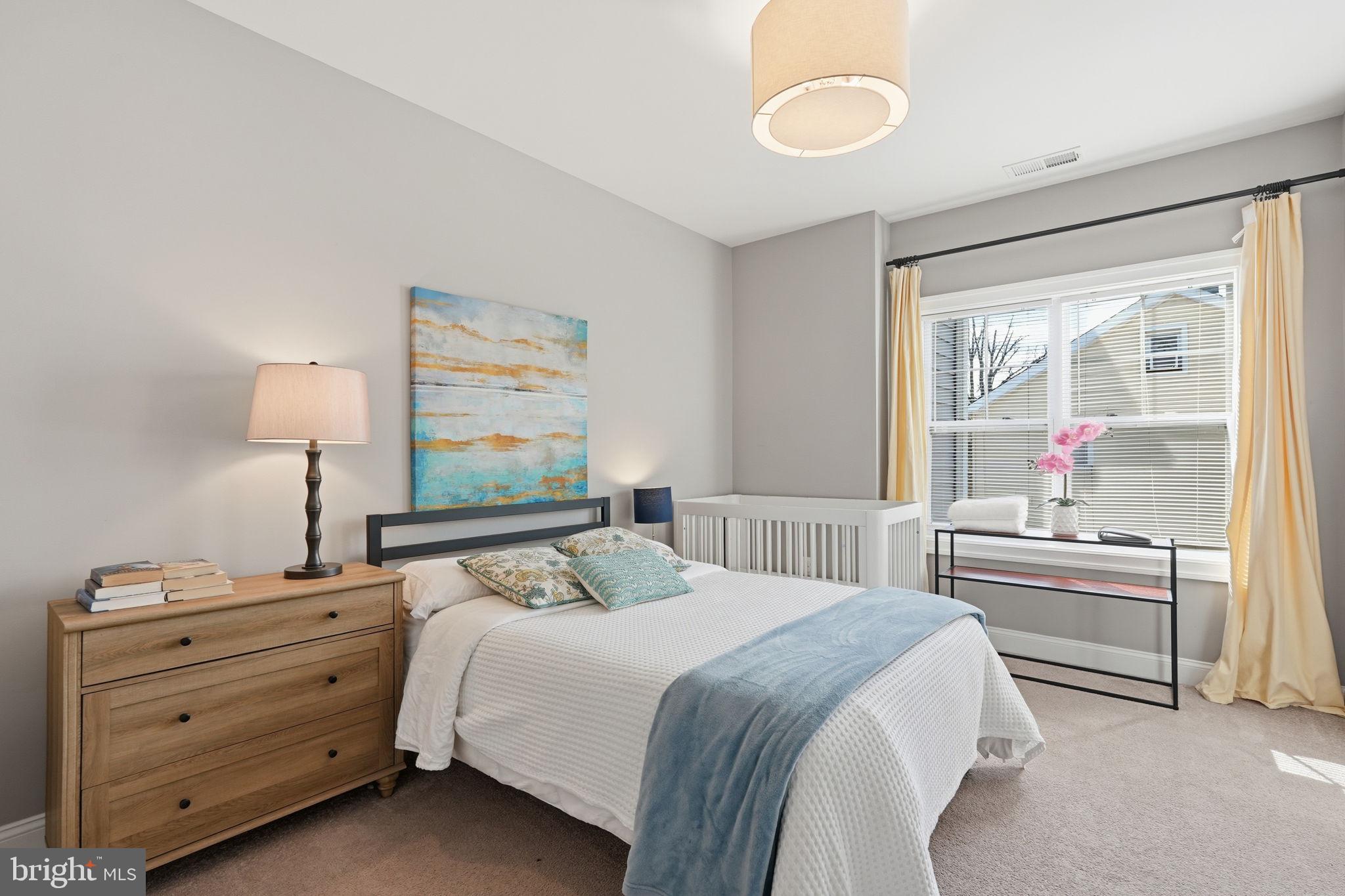 LINCOLN PARK - Residential