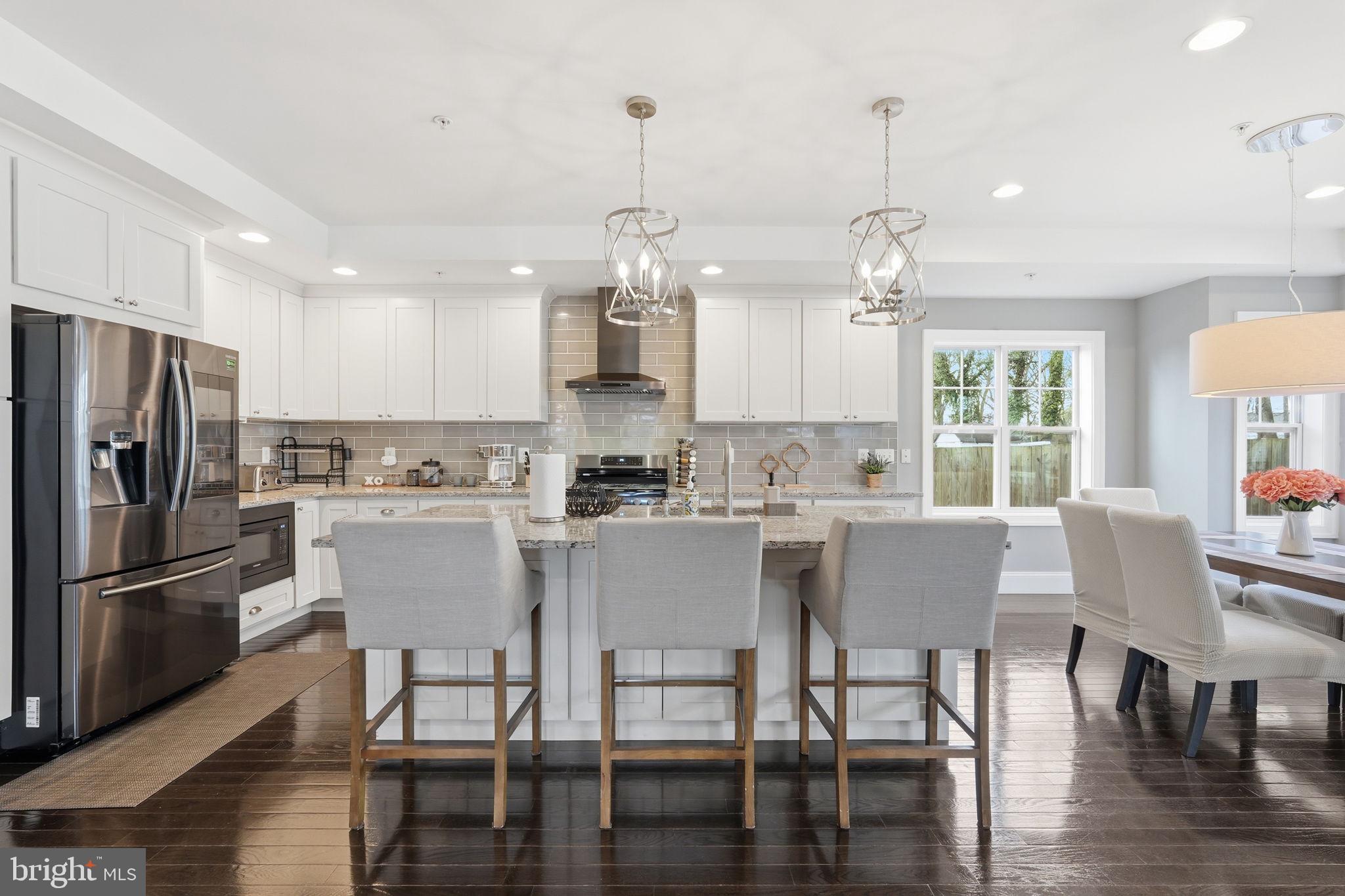 LINCOLN PARK - Residential