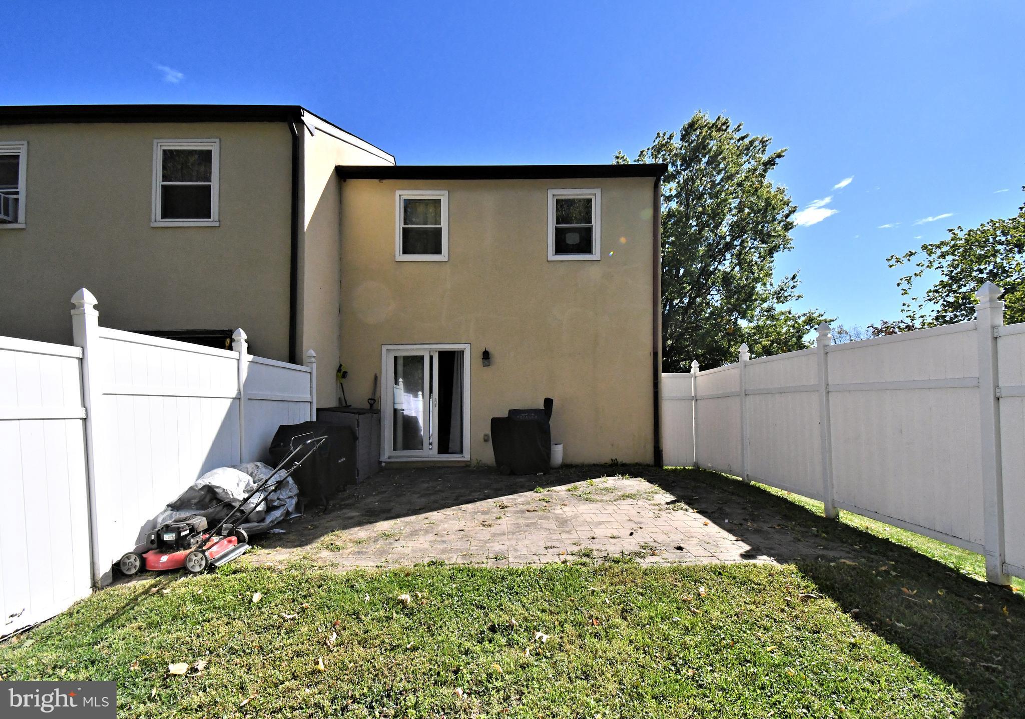 SHEFFIELD VIL - Residential