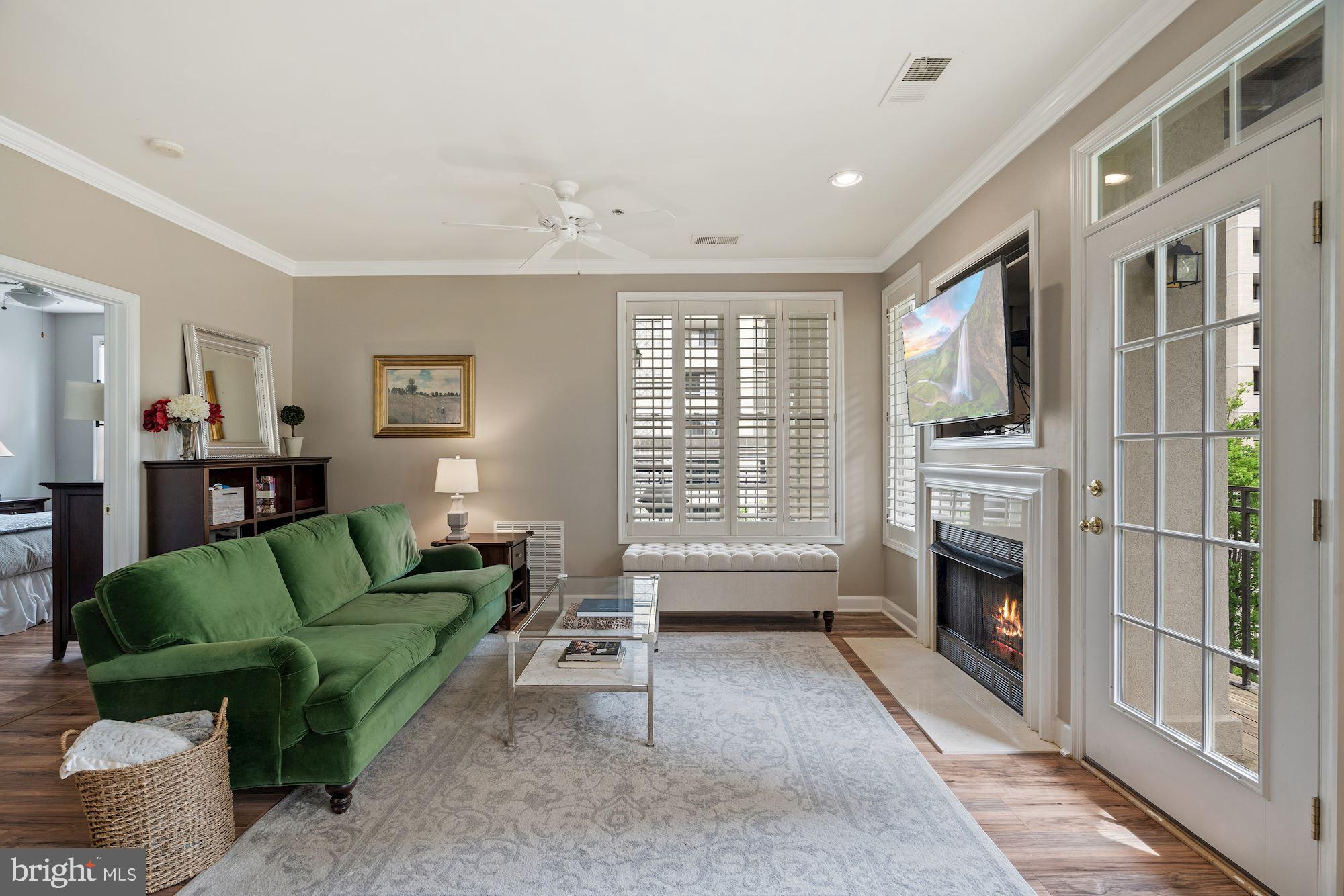 COURTHOUSE HILL - Residential