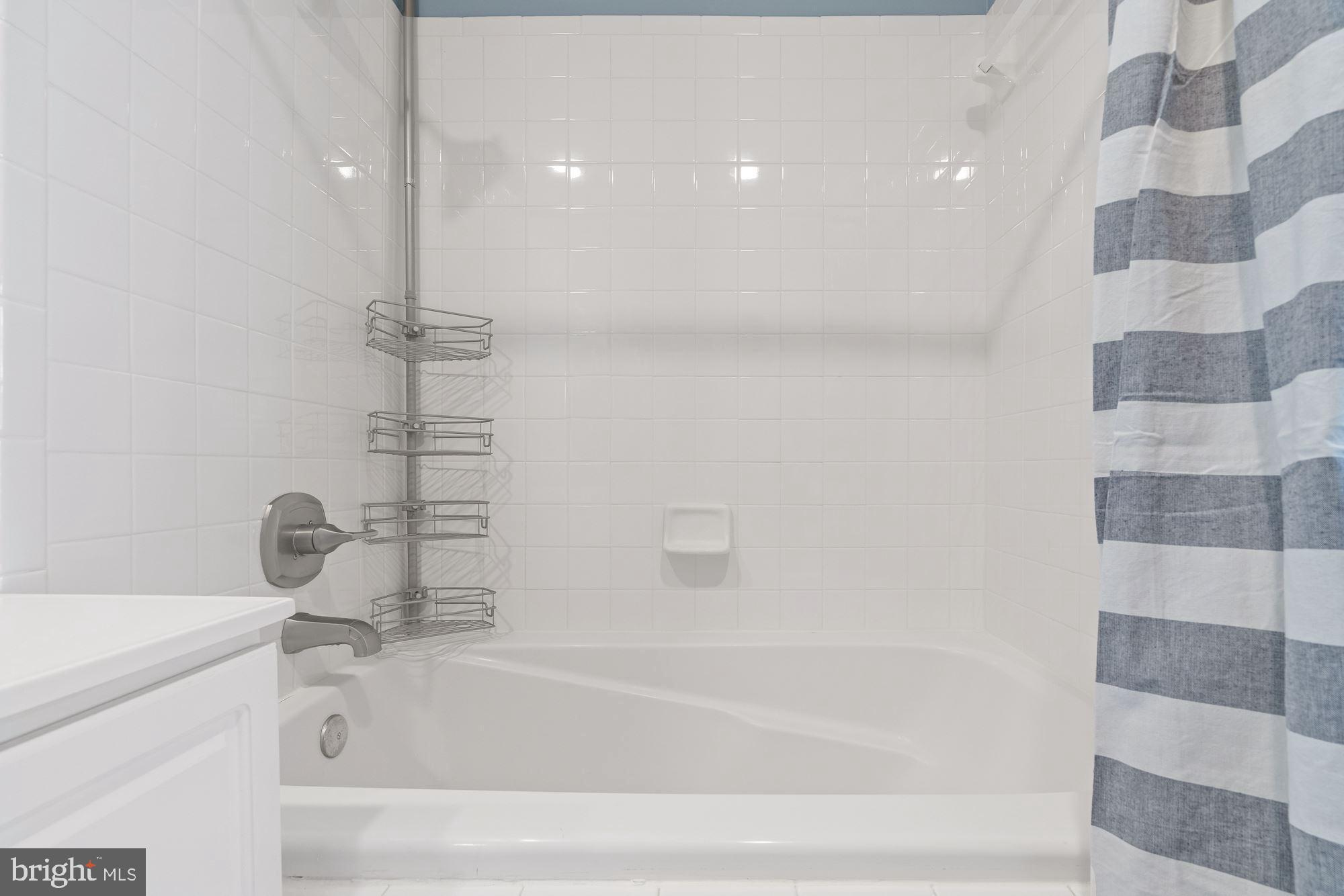 COURTHOUSE HILL - Residential