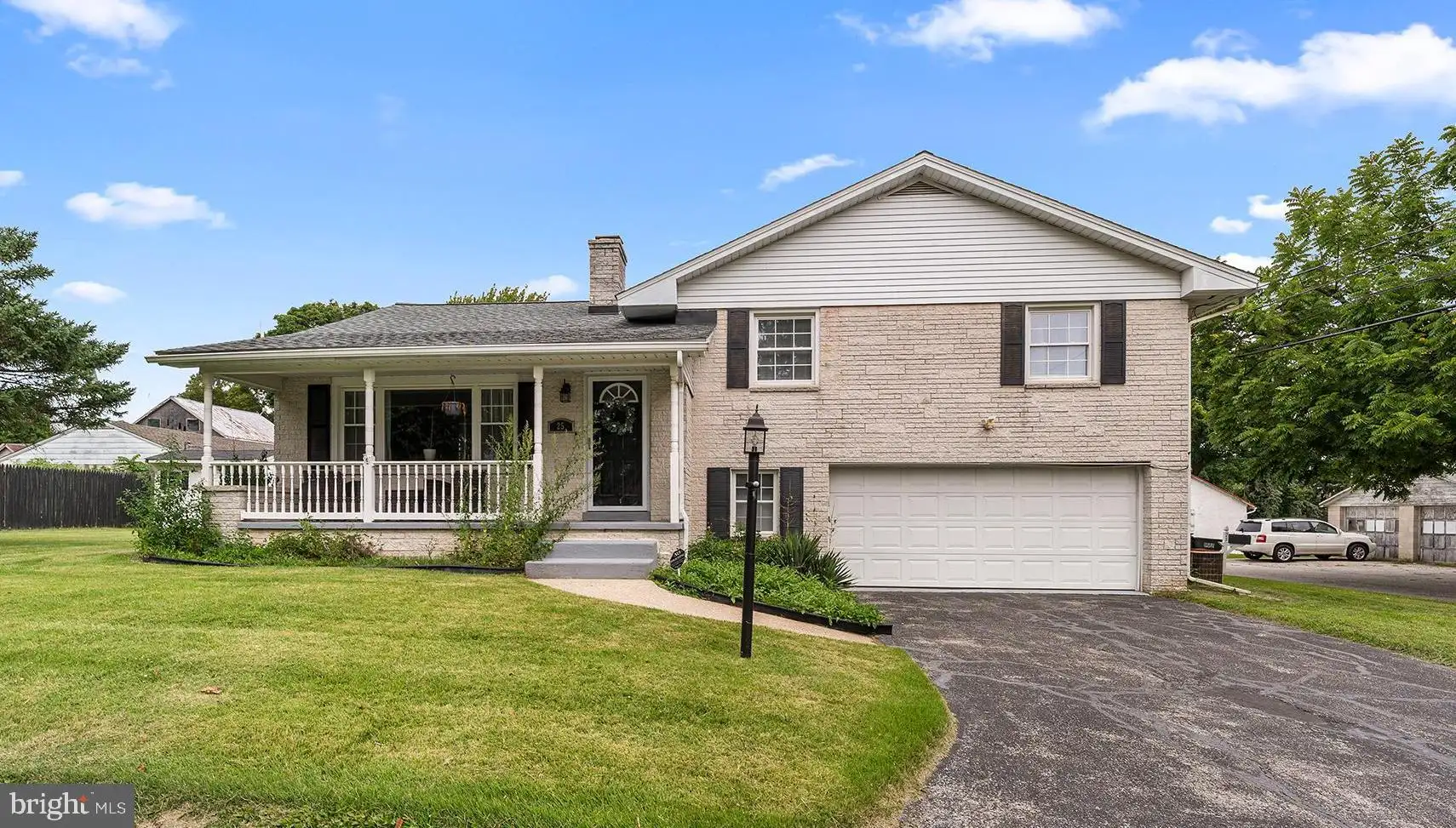 25 W Maple Avenue, Shrewsbury, PA, 17361