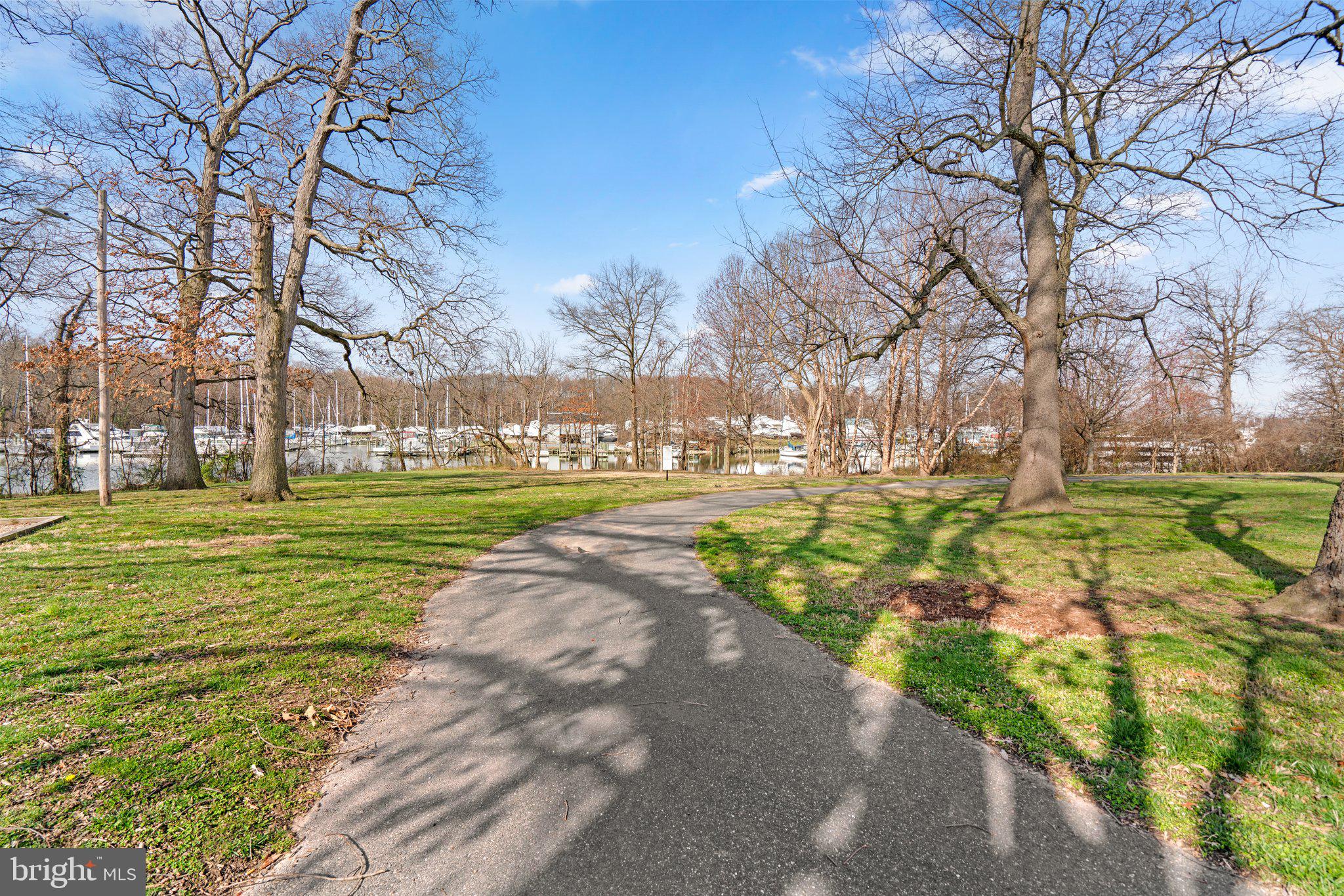 HAWTHORNE - Residential