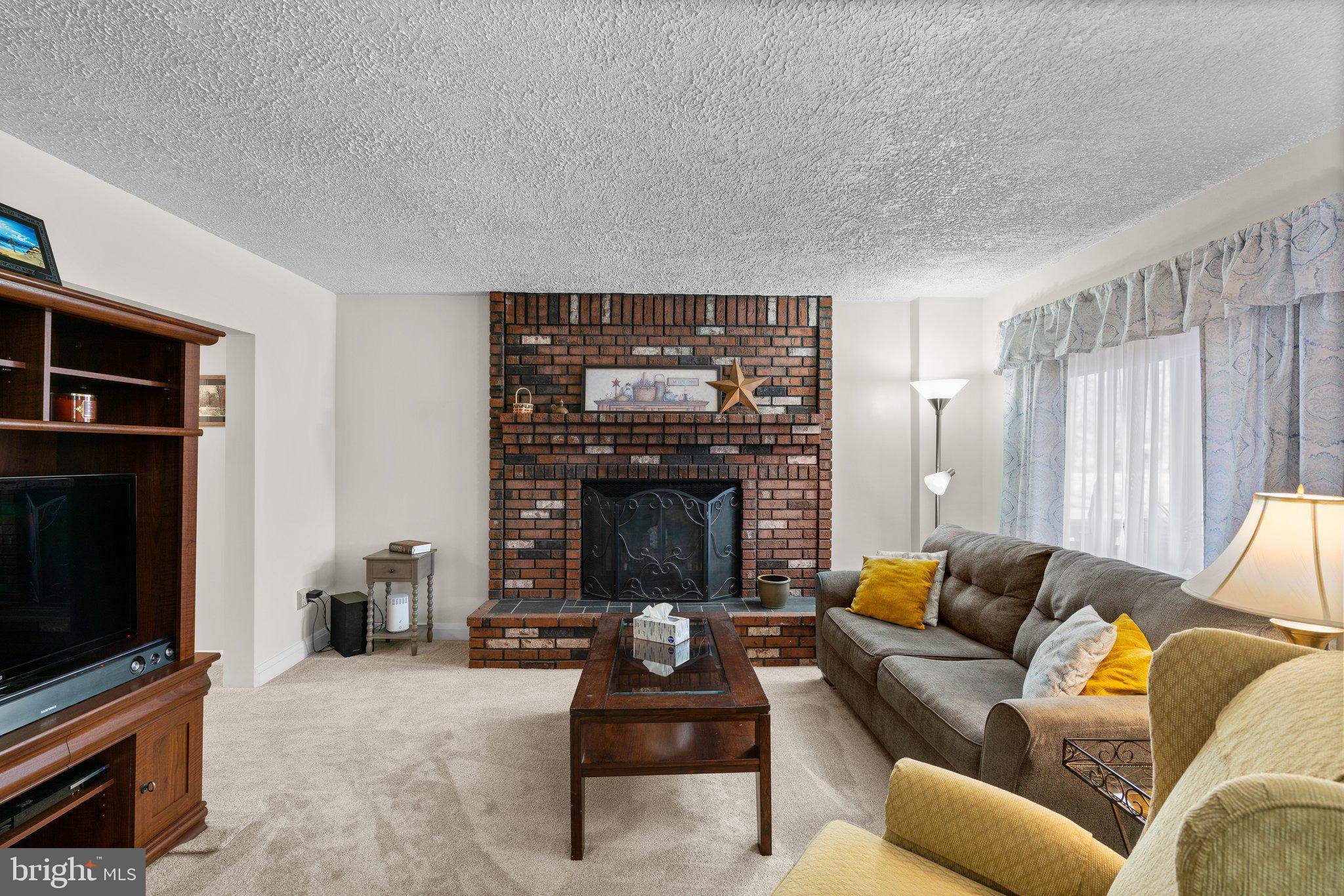 HAWTHORNE - Residential