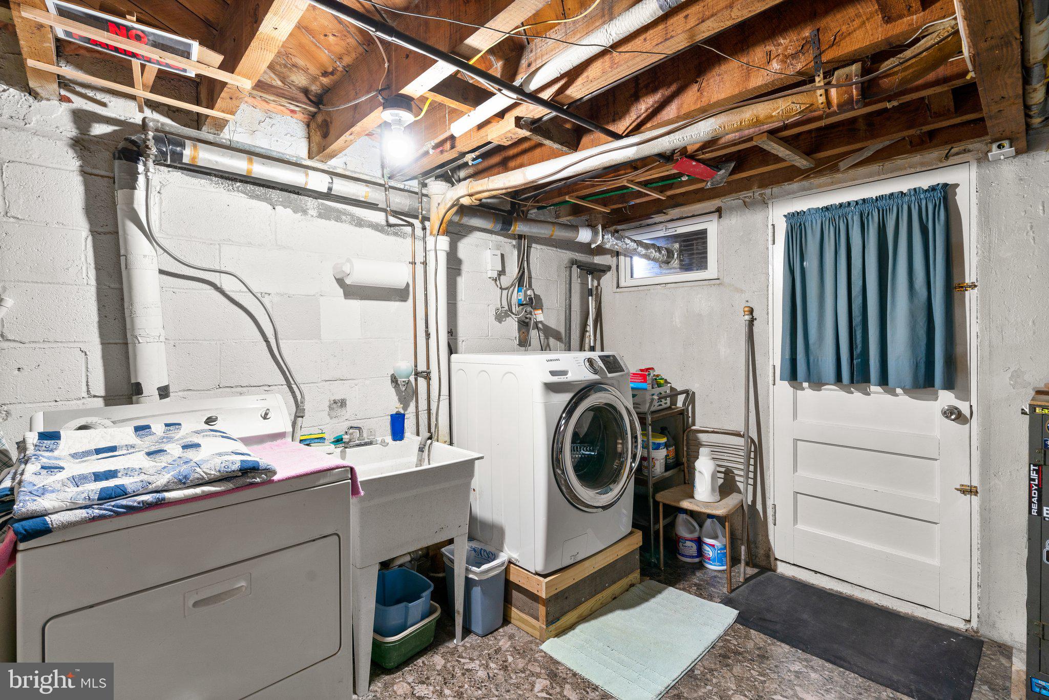 HAWTHORNE - Residential