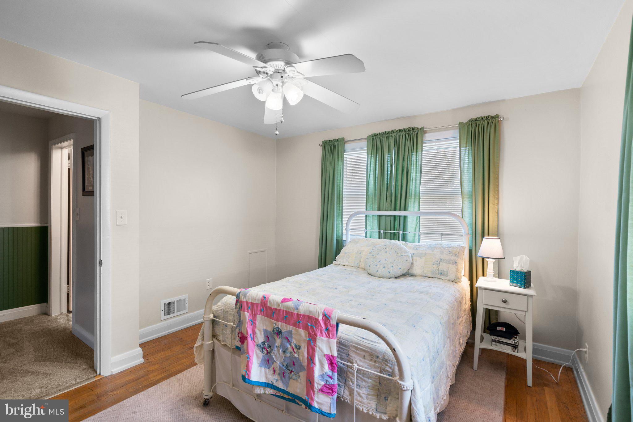 HAWTHORNE - Residential