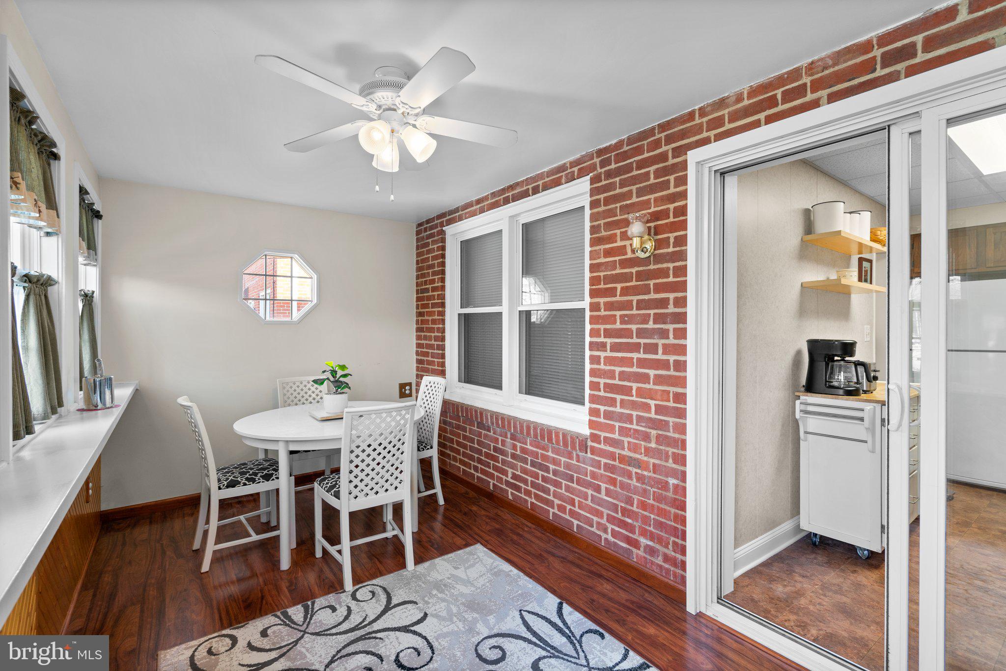 HAWTHORNE - Residential