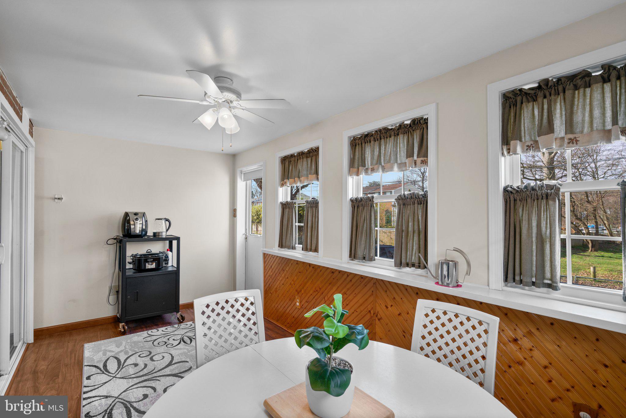 HAWTHORNE - Residential