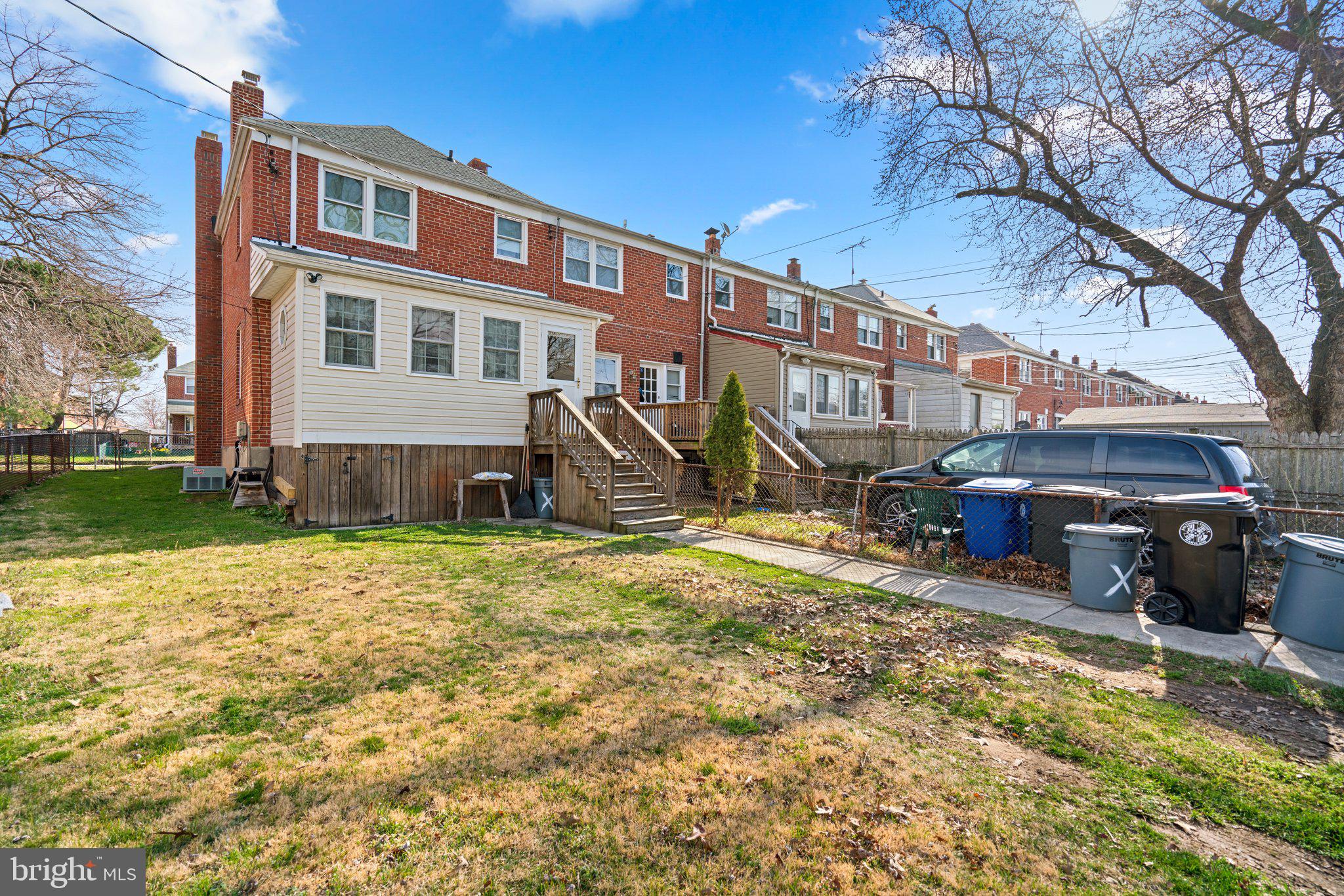 HAWTHORNE - Residential