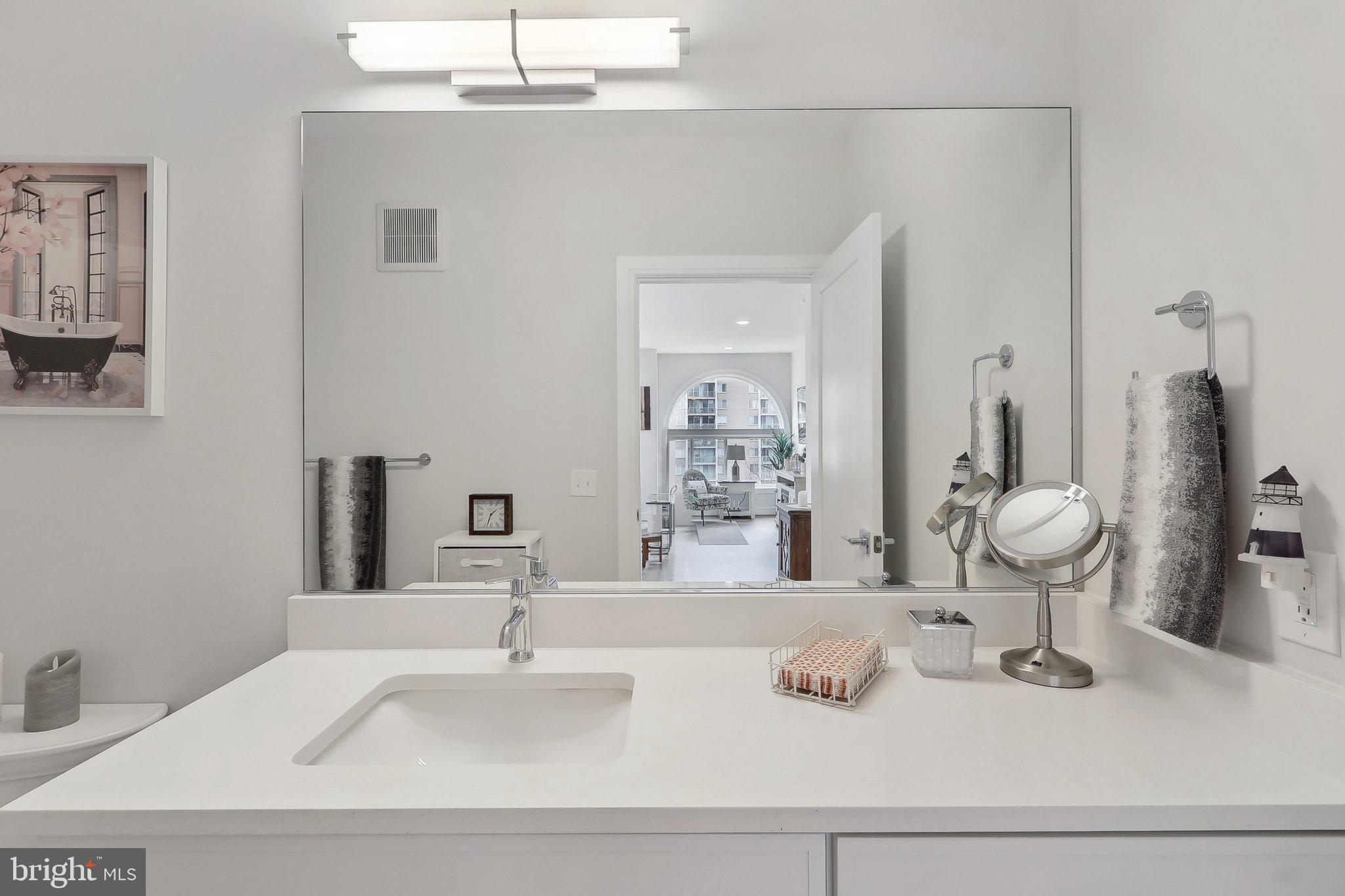 OLD TOWN NORTH - Residential