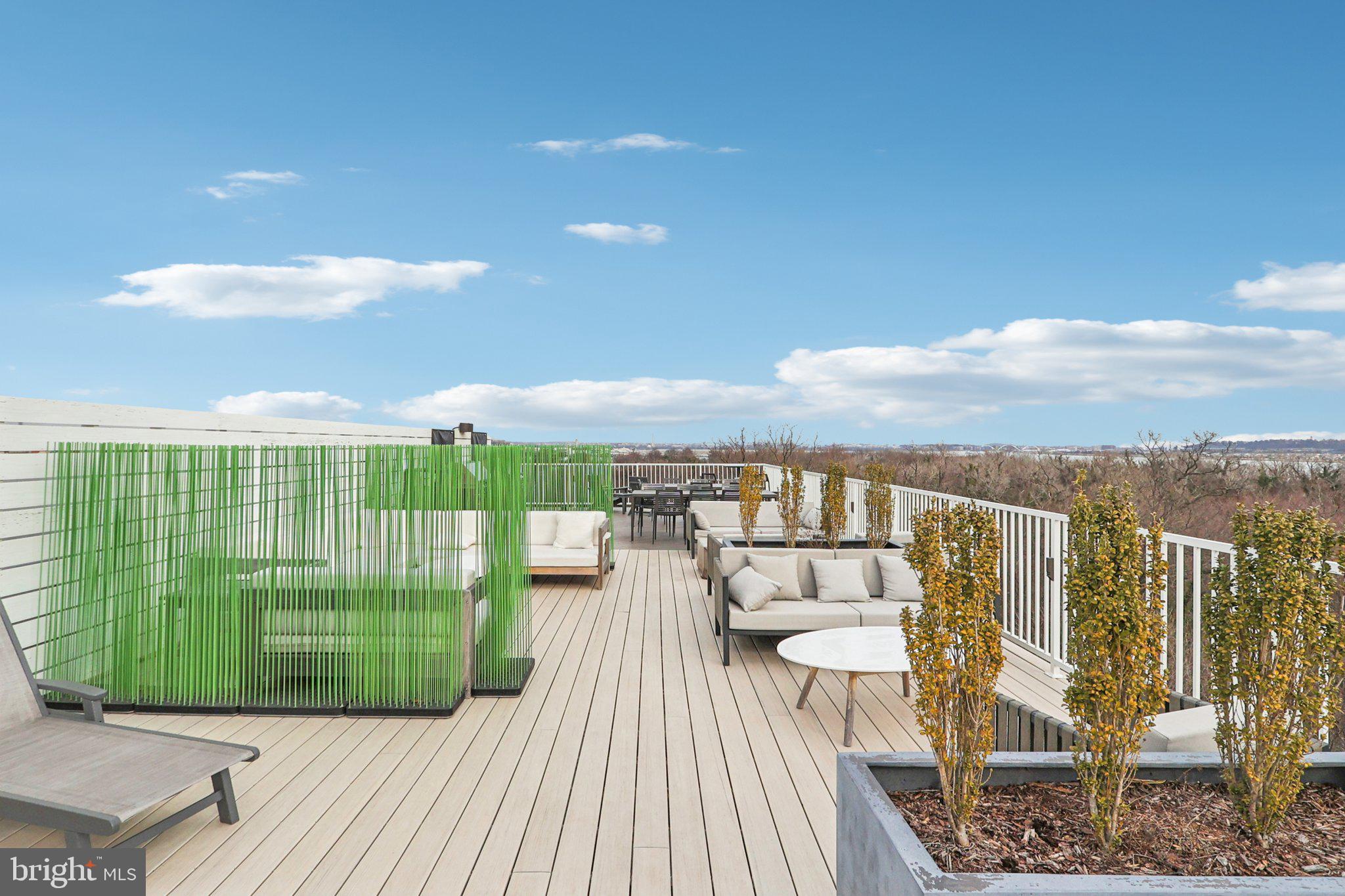 OLD TOWN NORTH - Residential