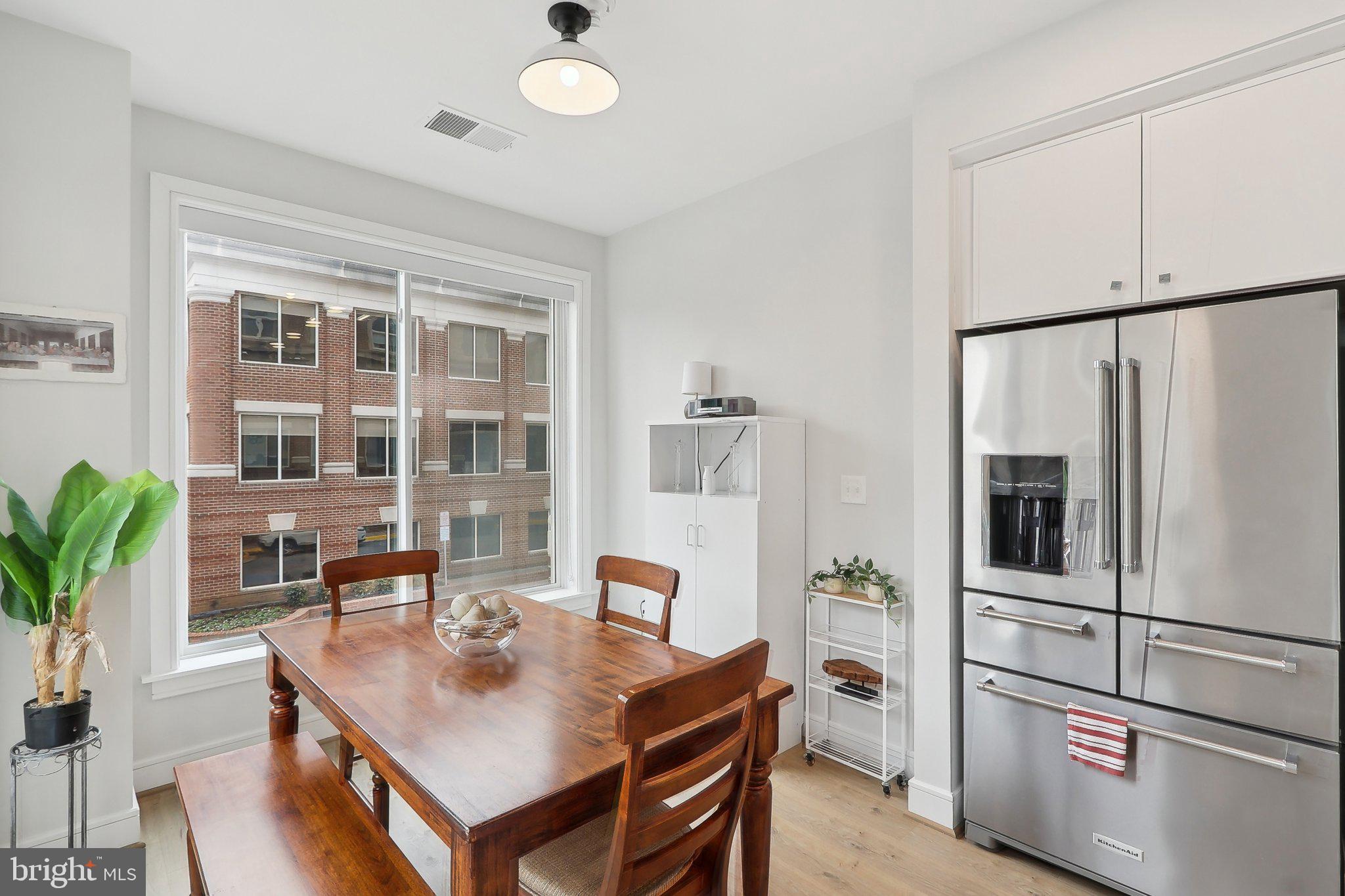 OLD TOWN NORTH - Residential