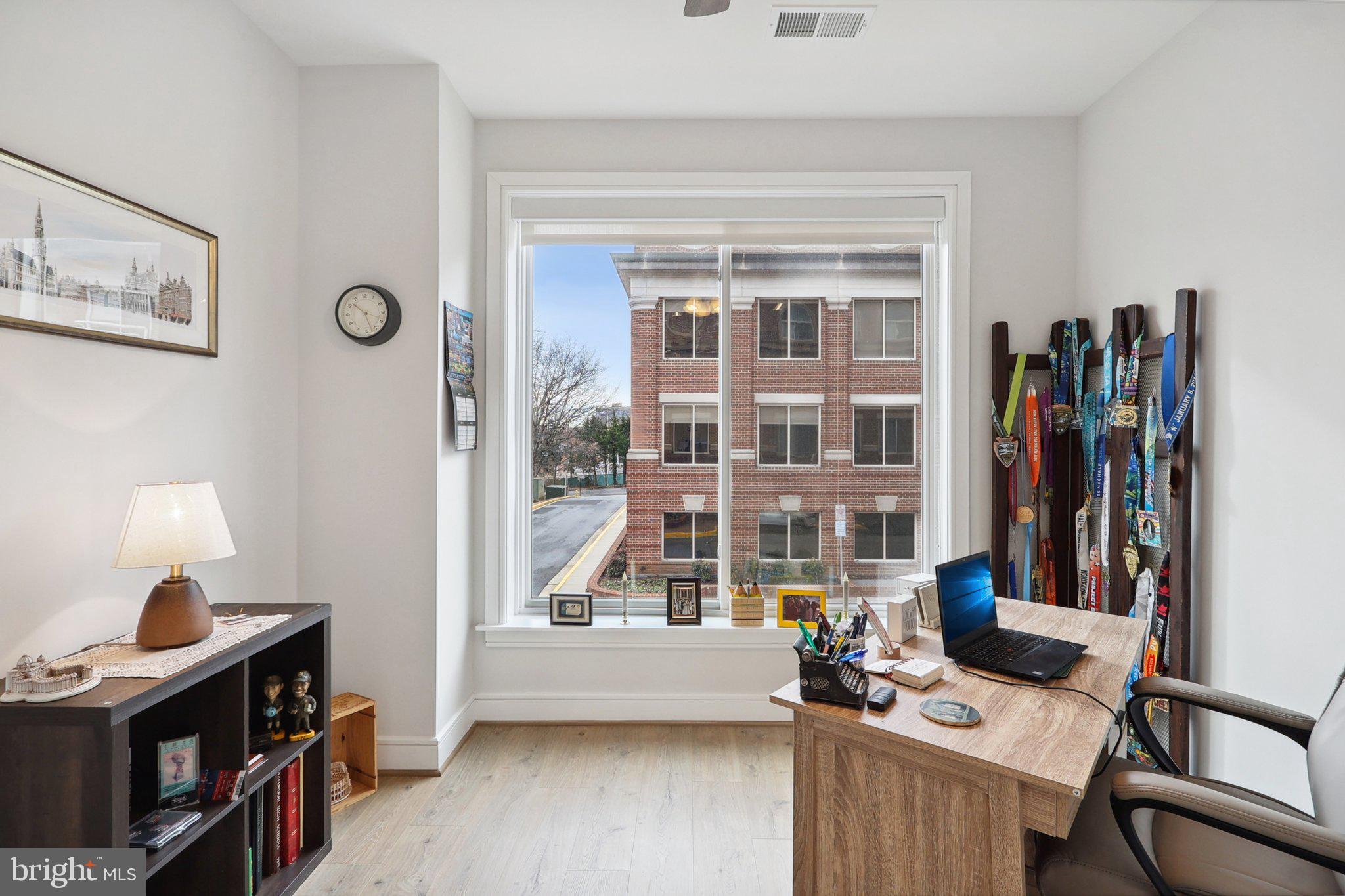 OLD TOWN NORTH - Residential