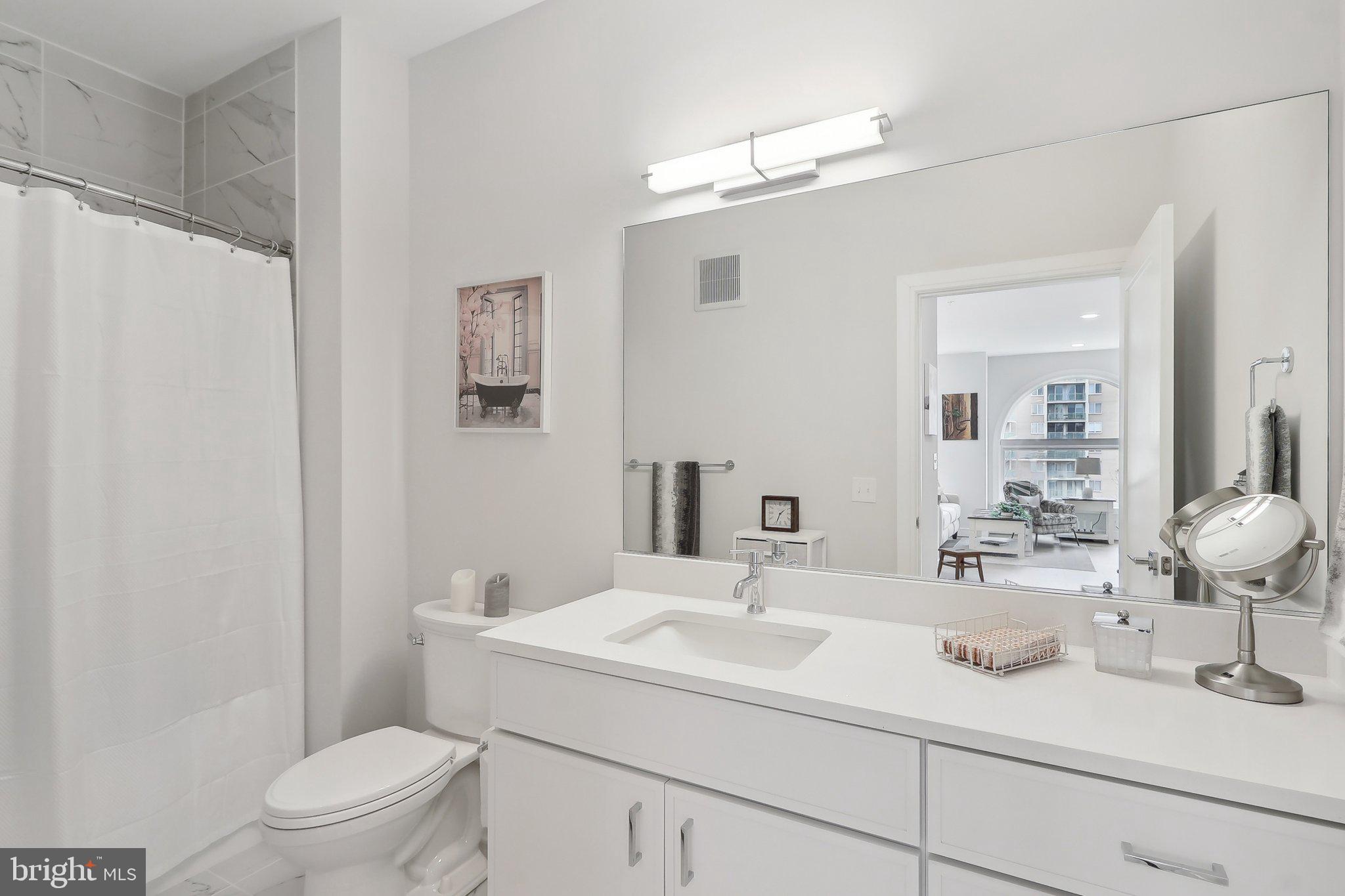 OLD TOWN NORTH - Residential