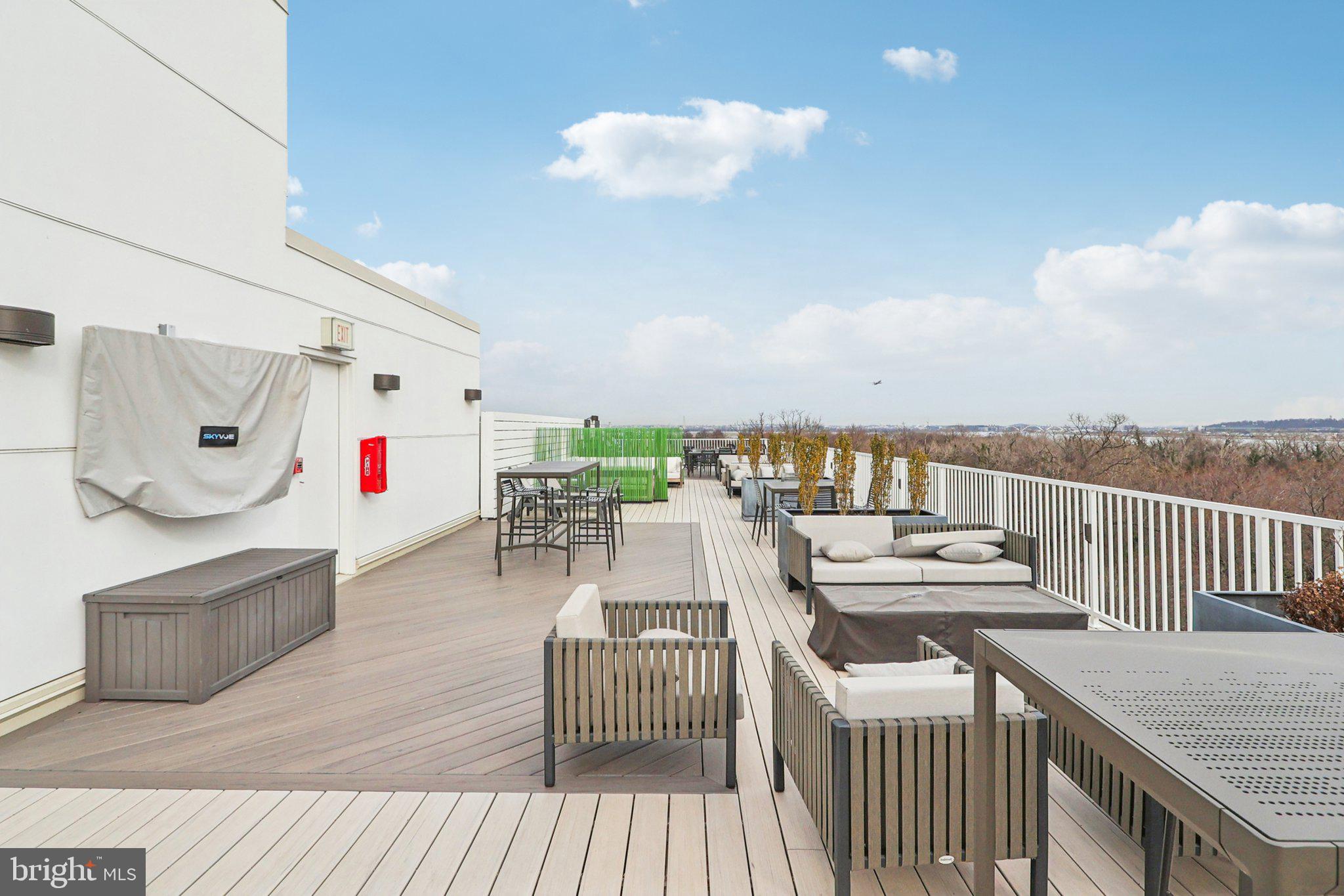 OLD TOWN NORTH - Residential