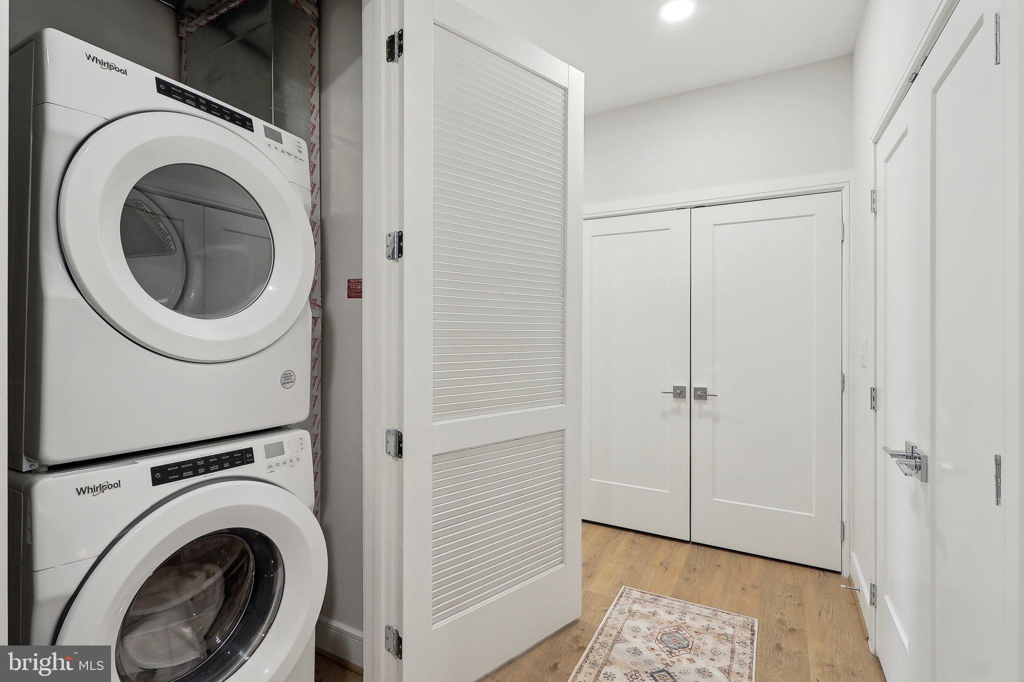 OLD TOWN NORTH - Residential