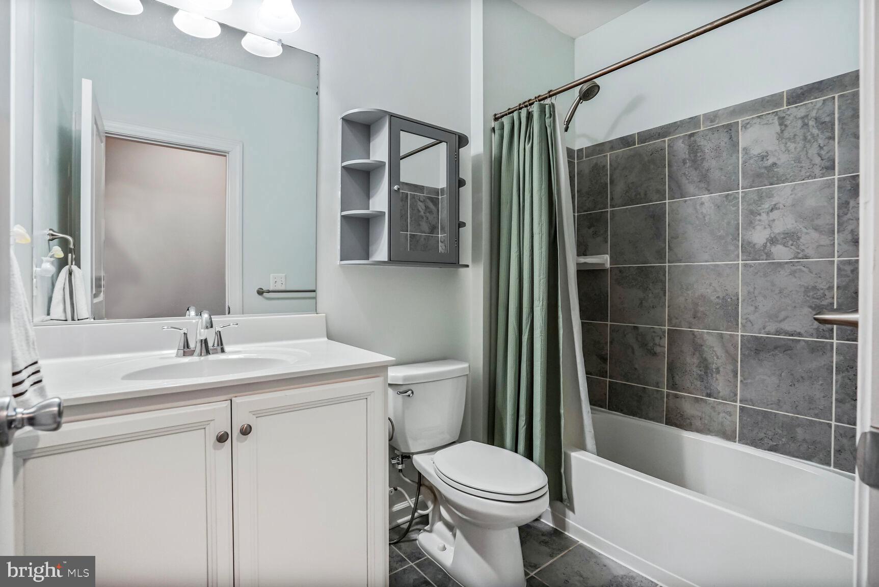 KINCORA - Residential