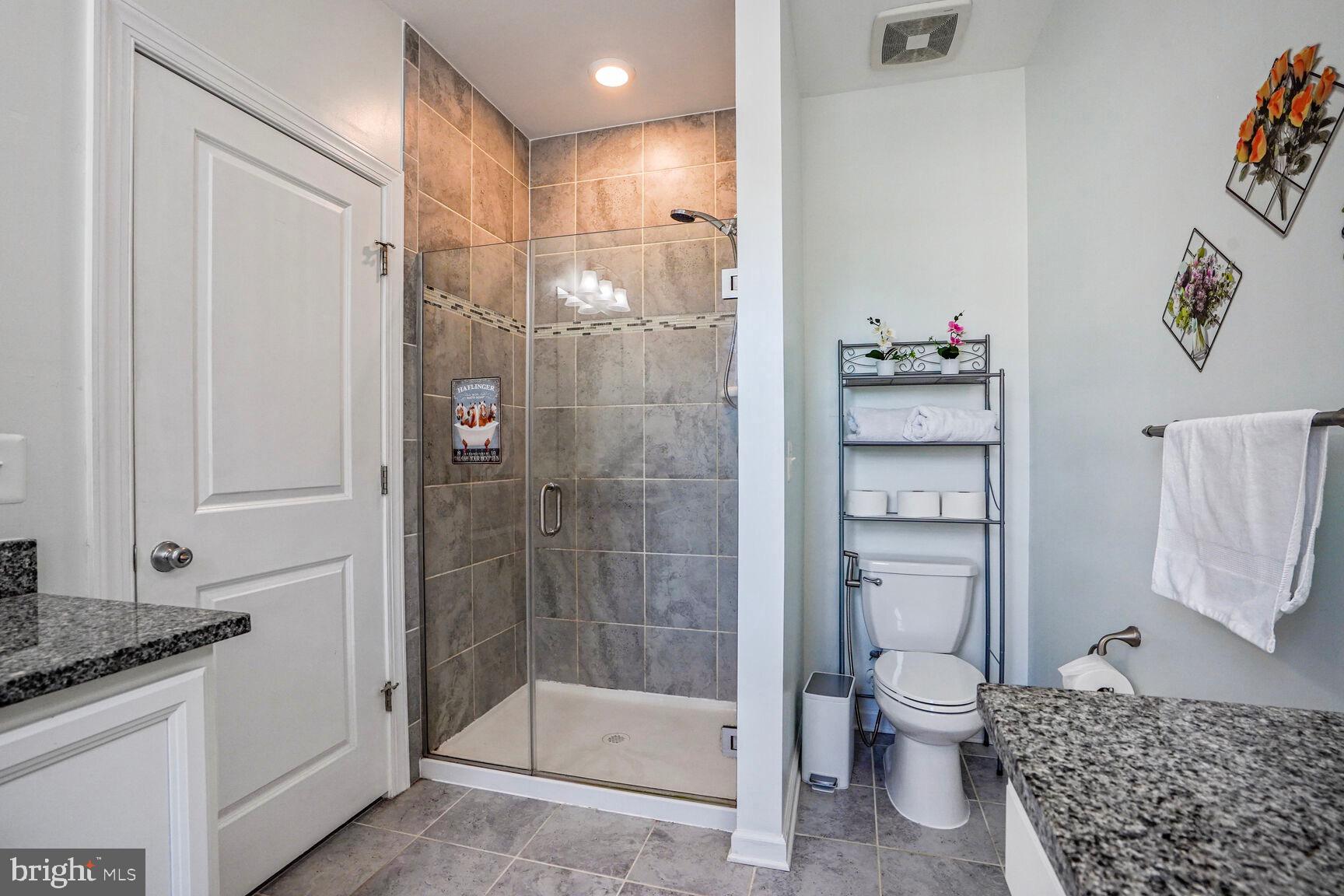 KINCORA - Residential