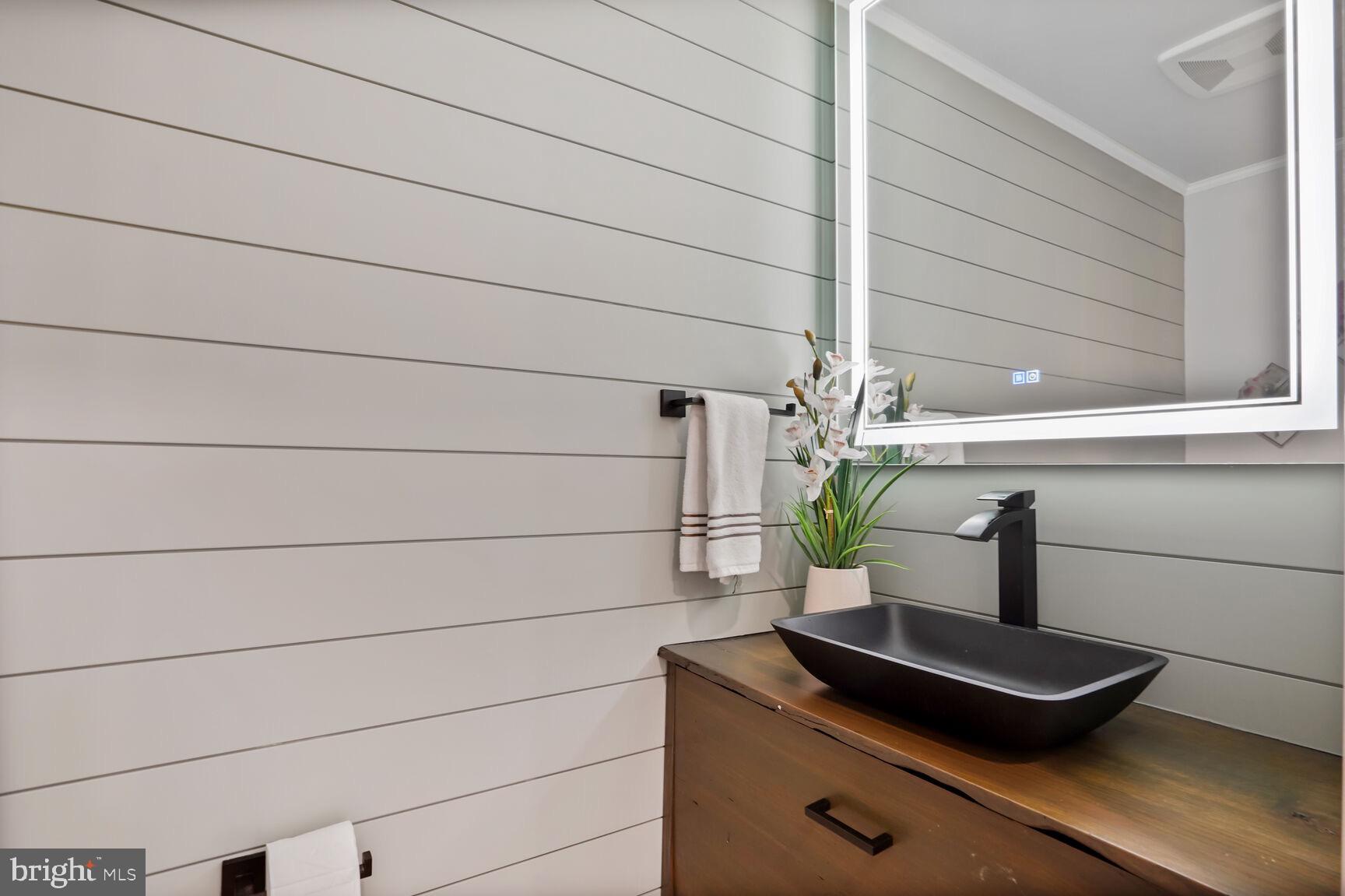 KINCORA - Residential