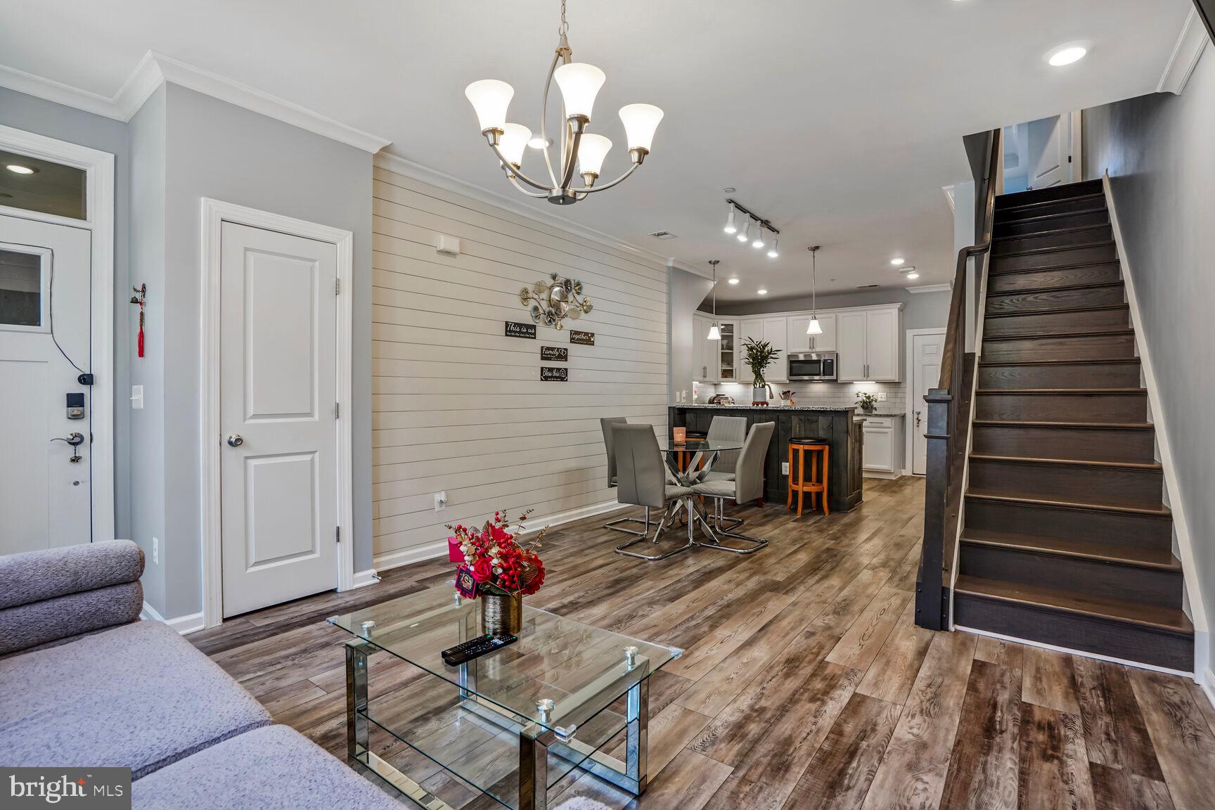 KINCORA - Residential