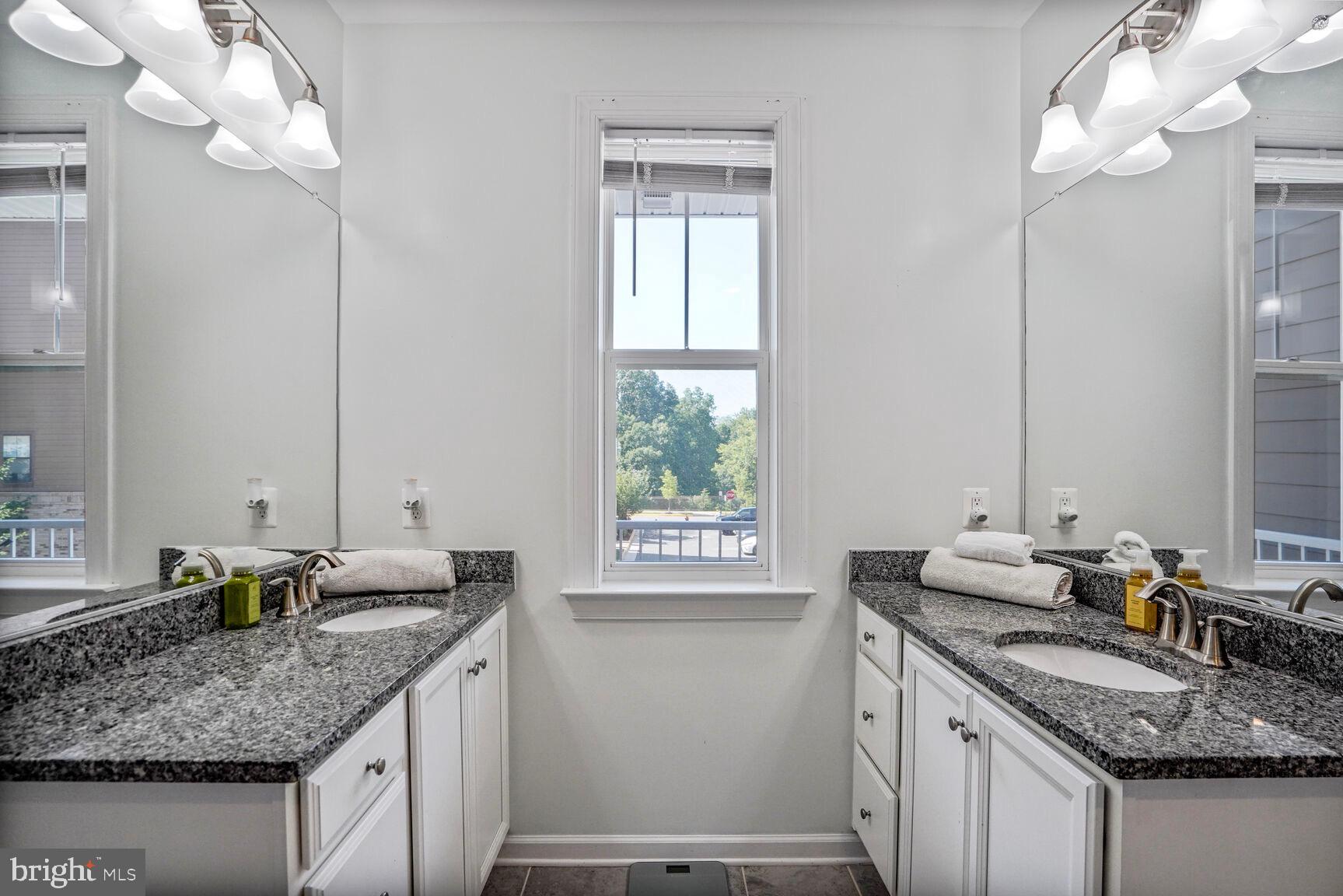 KINCORA - Residential