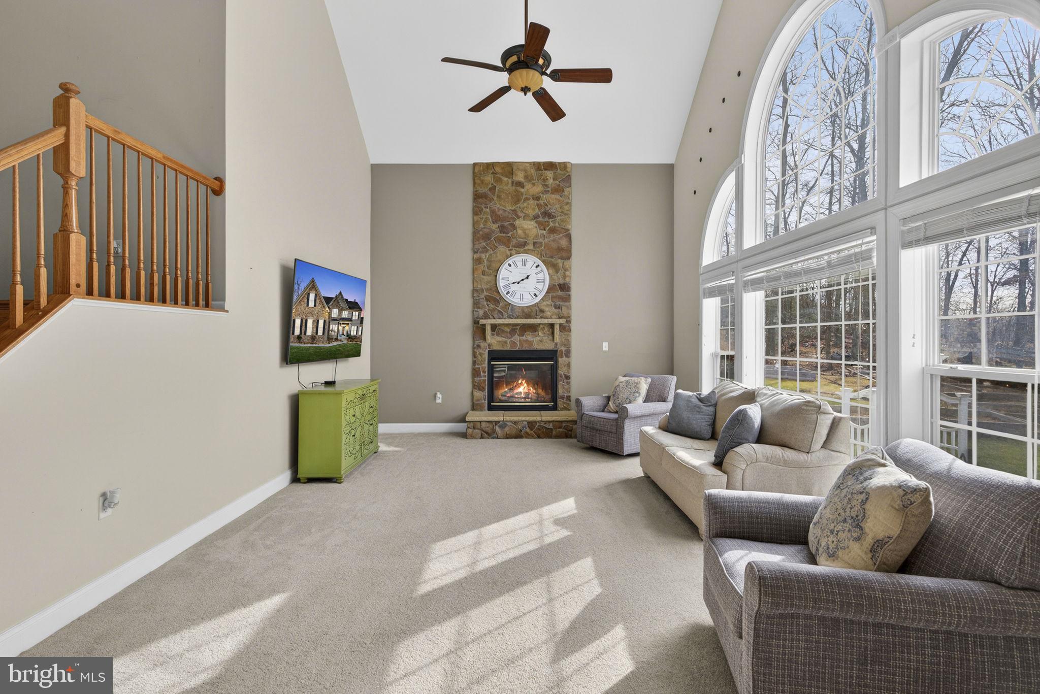 EQUESTRIAN ESTATES - Residential