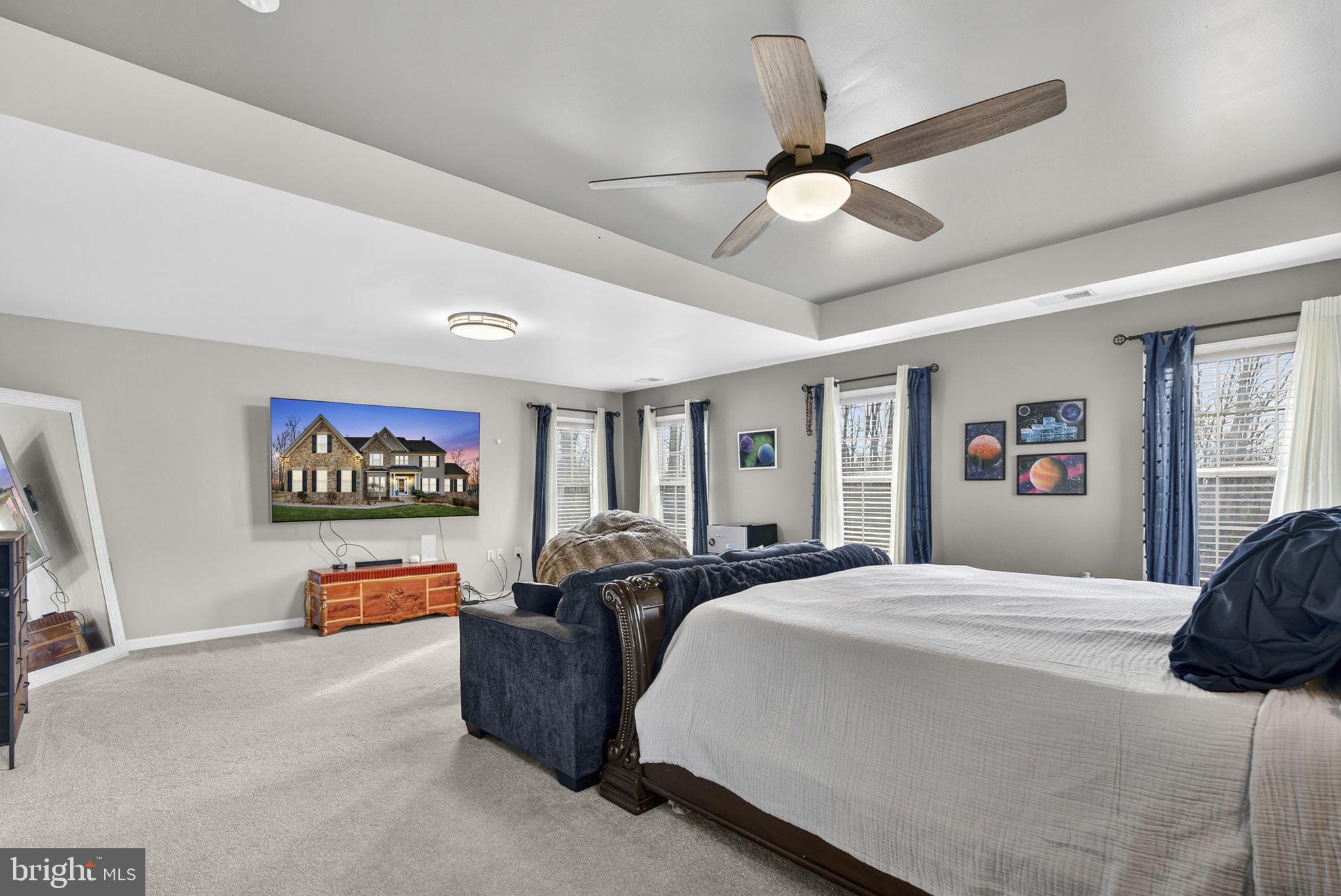 EQUESTRIAN ESTATES - Residential