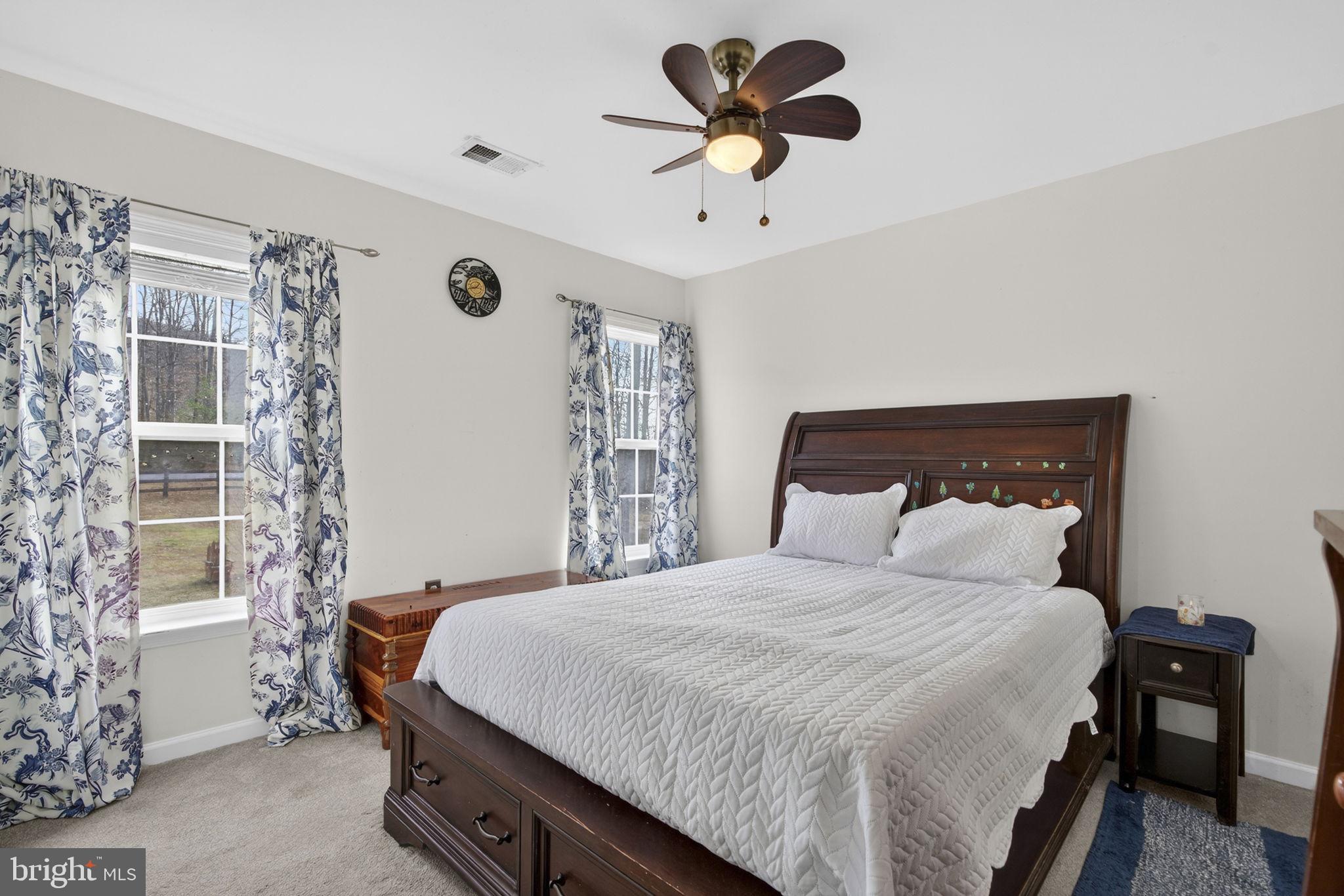 EQUESTRIAN ESTATES - Residential