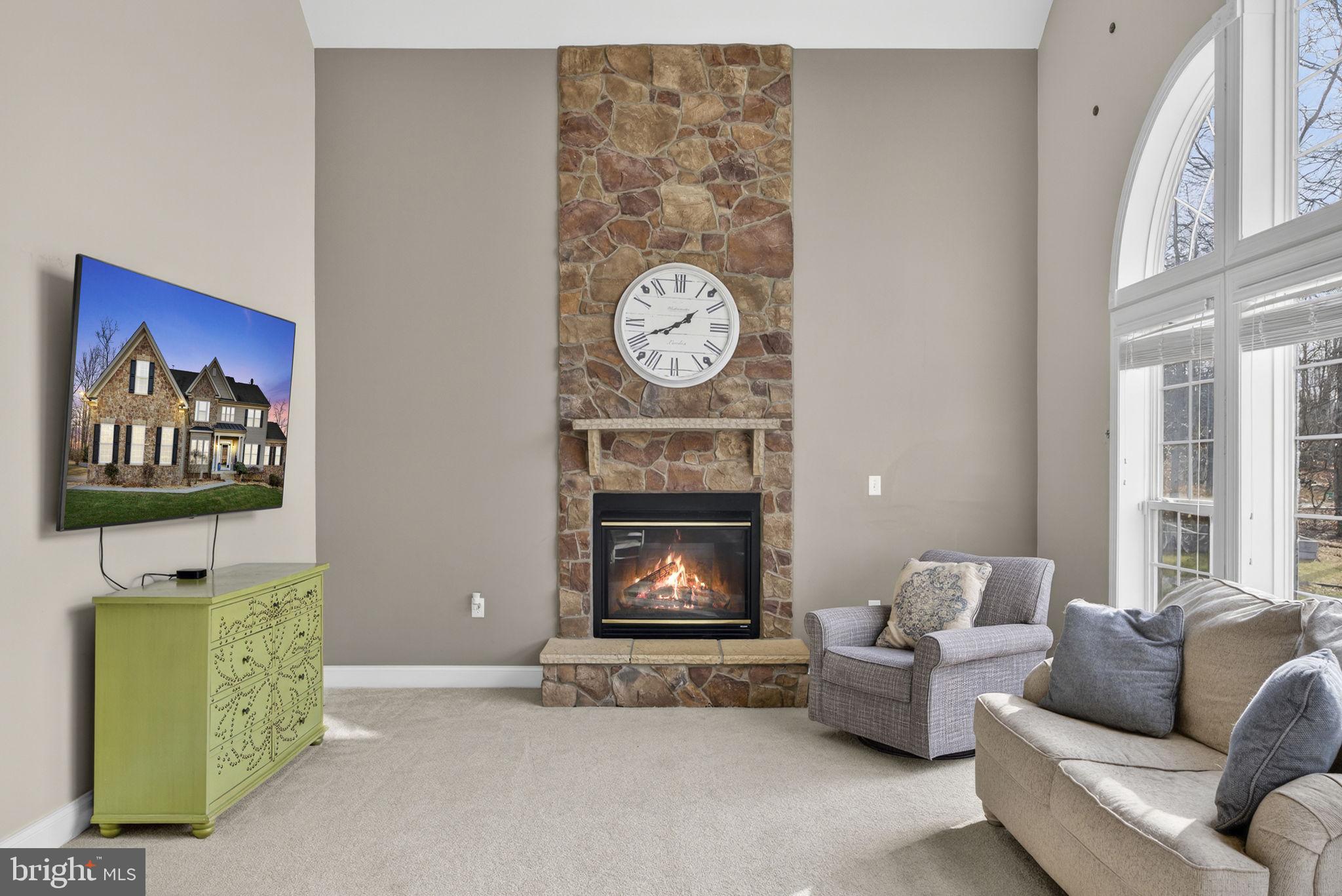 EQUESTRIAN ESTATES - Residential