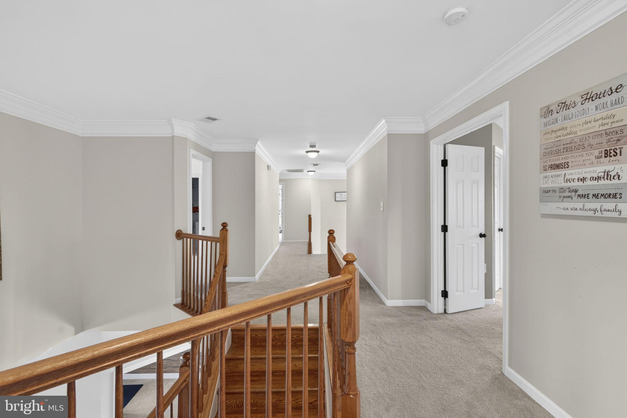 EQUESTRIAN ESTATES - Residential