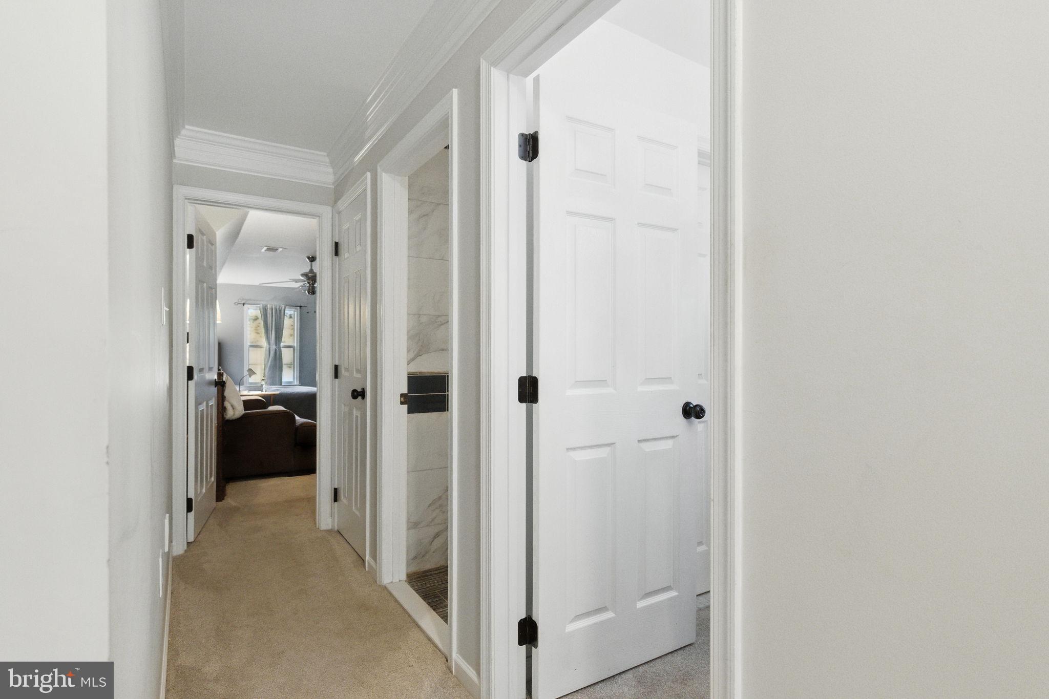 EQUESTRIAN ESTATES - Residential