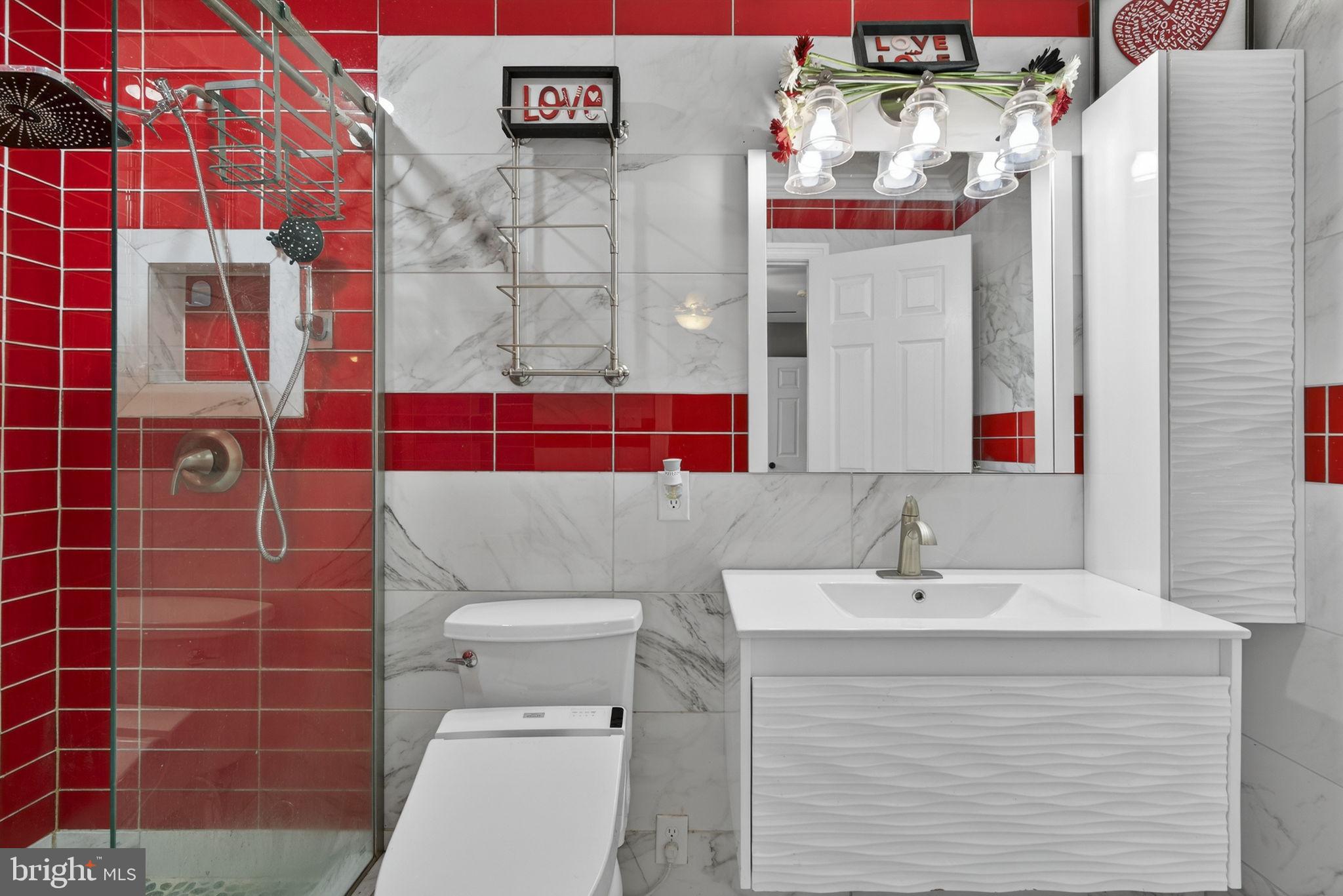 EQUESTRIAN ESTATES - Residential