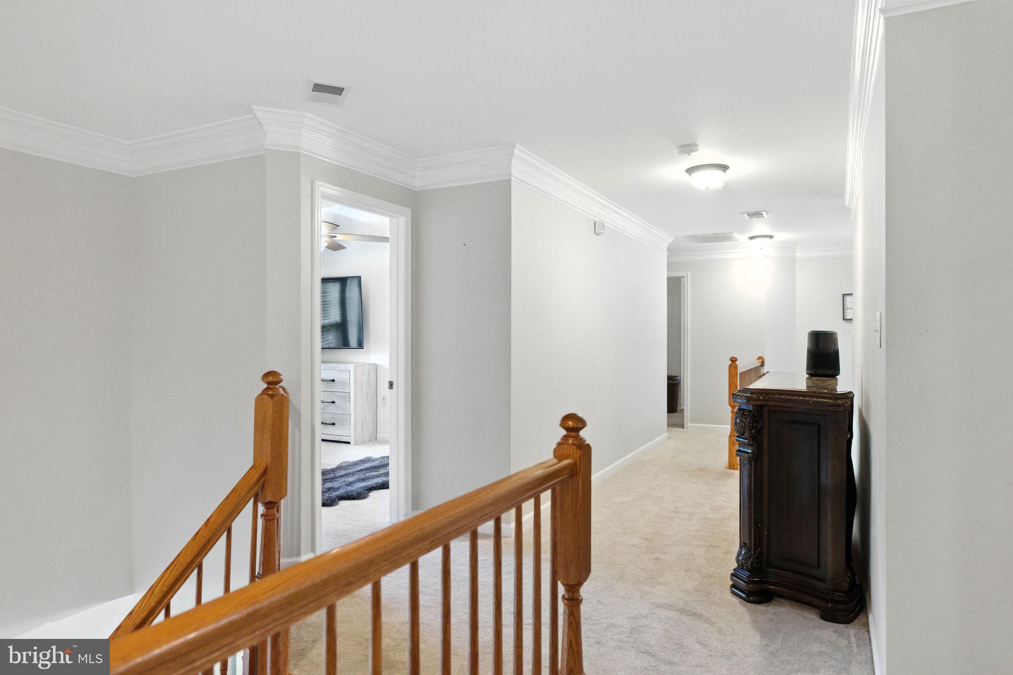 EQUESTRIAN ESTATES - Residential