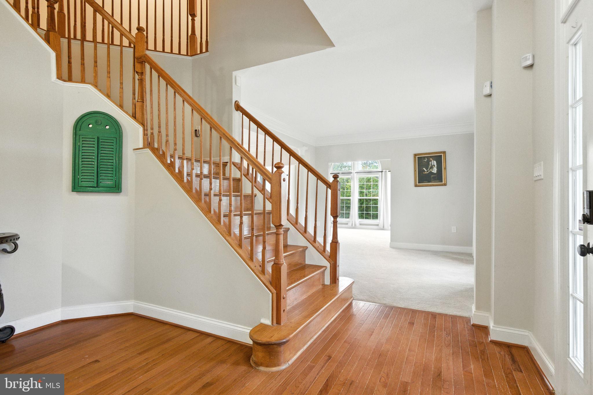 EQUESTRIAN ESTATES - Residential